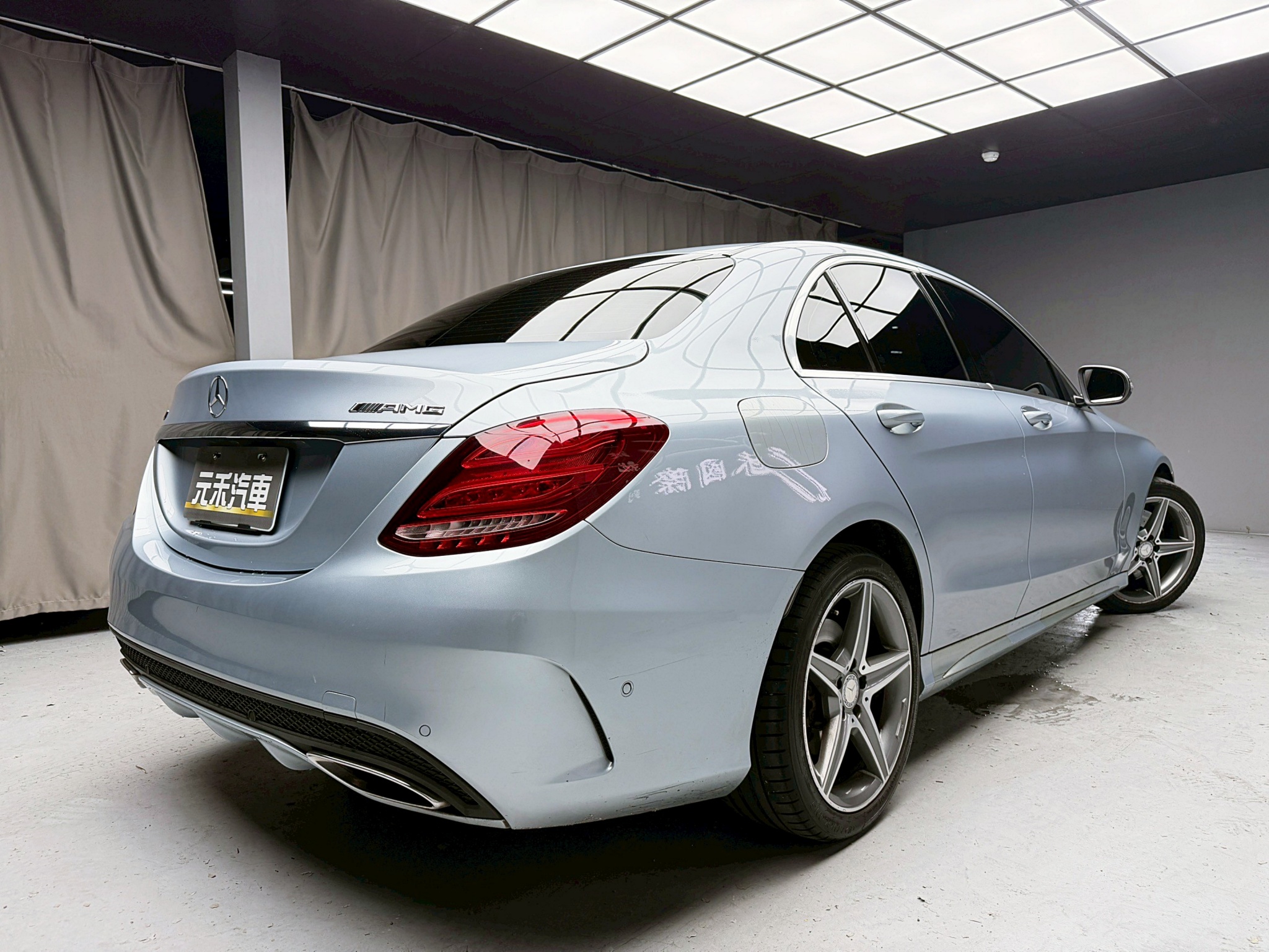 全台到府賞車 2014/15 Benz C250 Sedan AMG Line W205型『小李經理』元禾國際車業/中古車/促銷中  第19張相片
