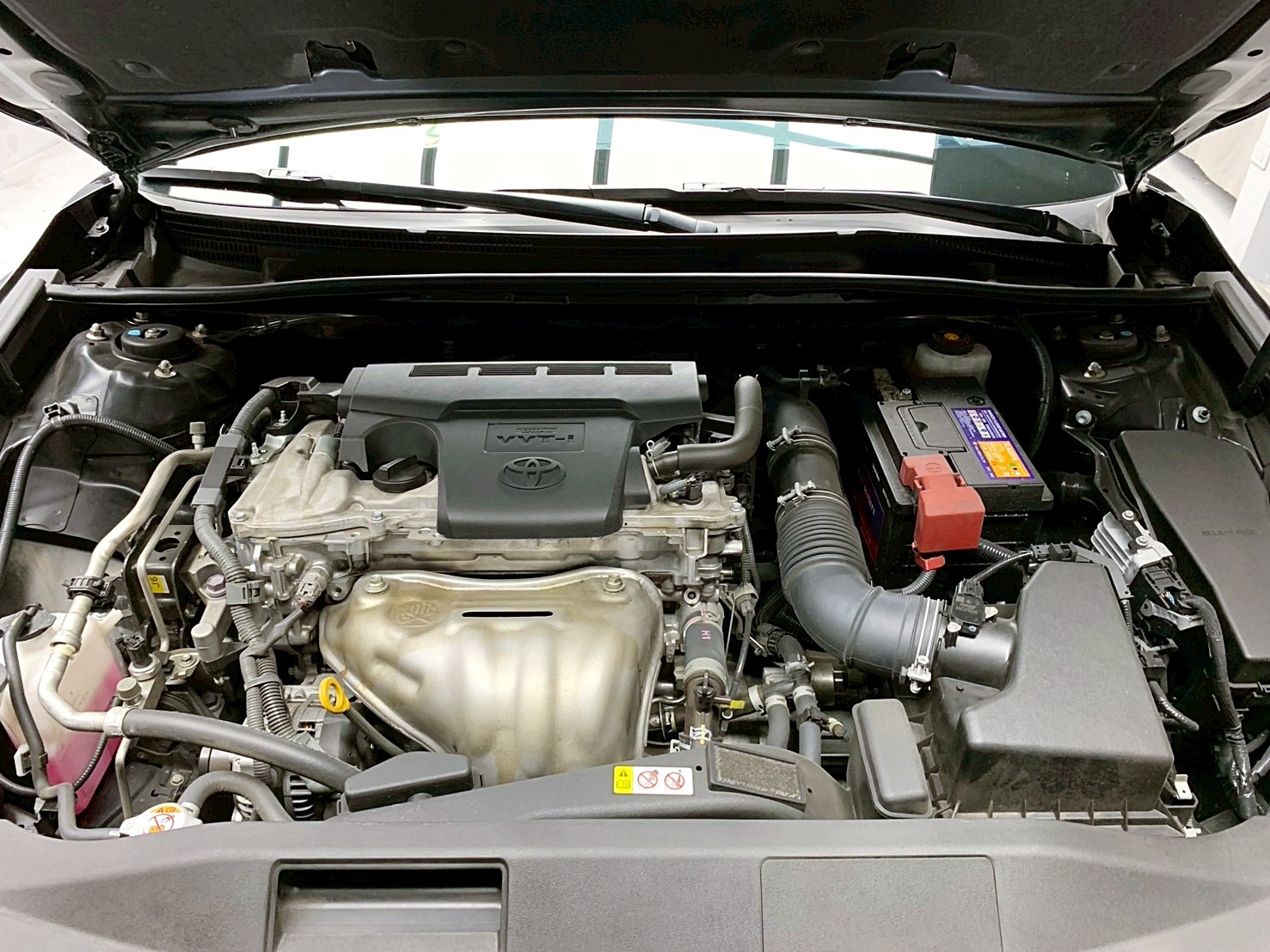 全台到府賞車 2018/19 Toyota Camry 豪華版『小李經理』元禾國際車業/中古車/促銷中  第16張相片