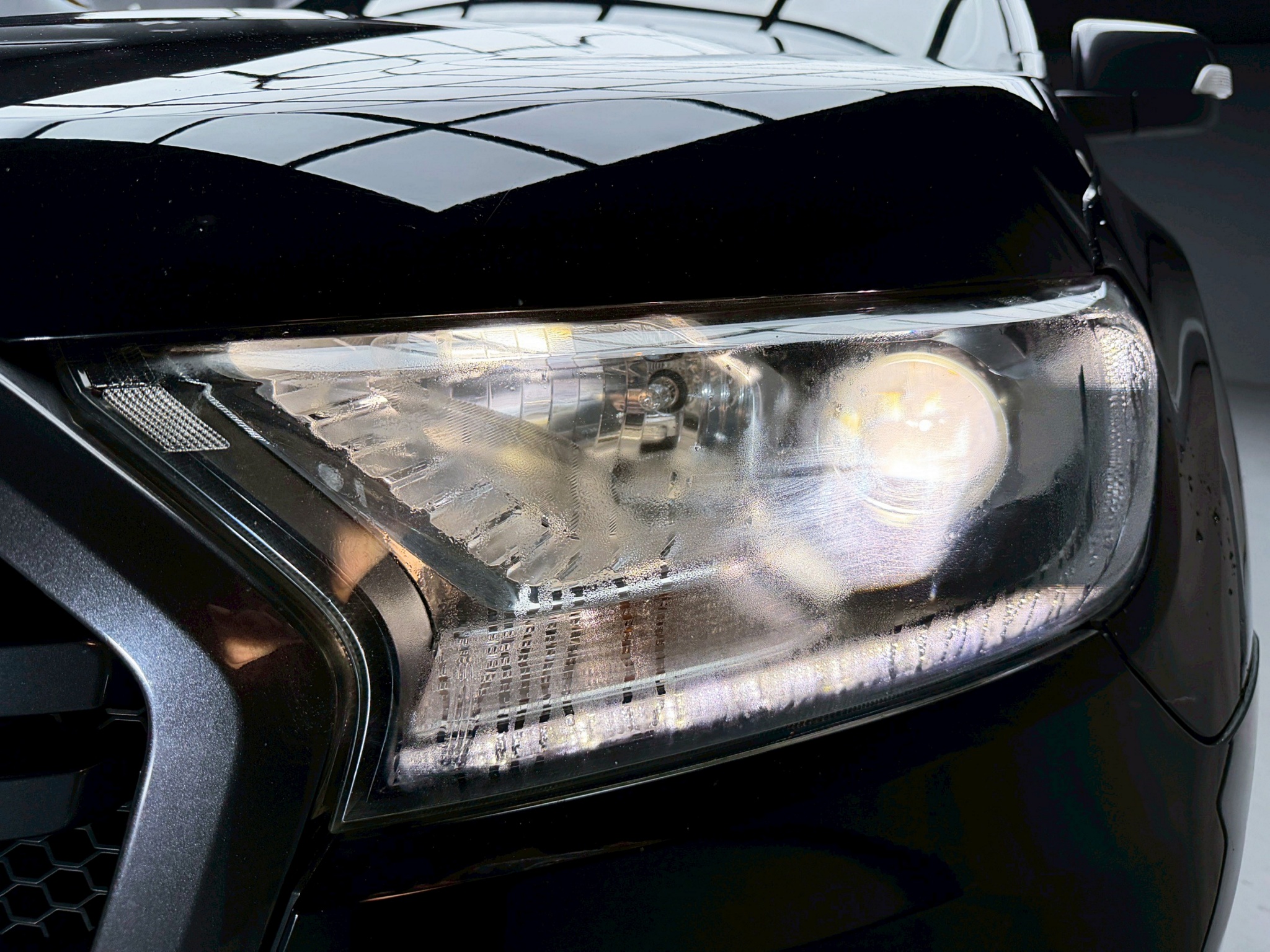 全台到府賞車 2019 Ford Ranger Bi-Turbo Wildtrak『小李經理』元禾國際車業/中古車/促銷中  第16張相片