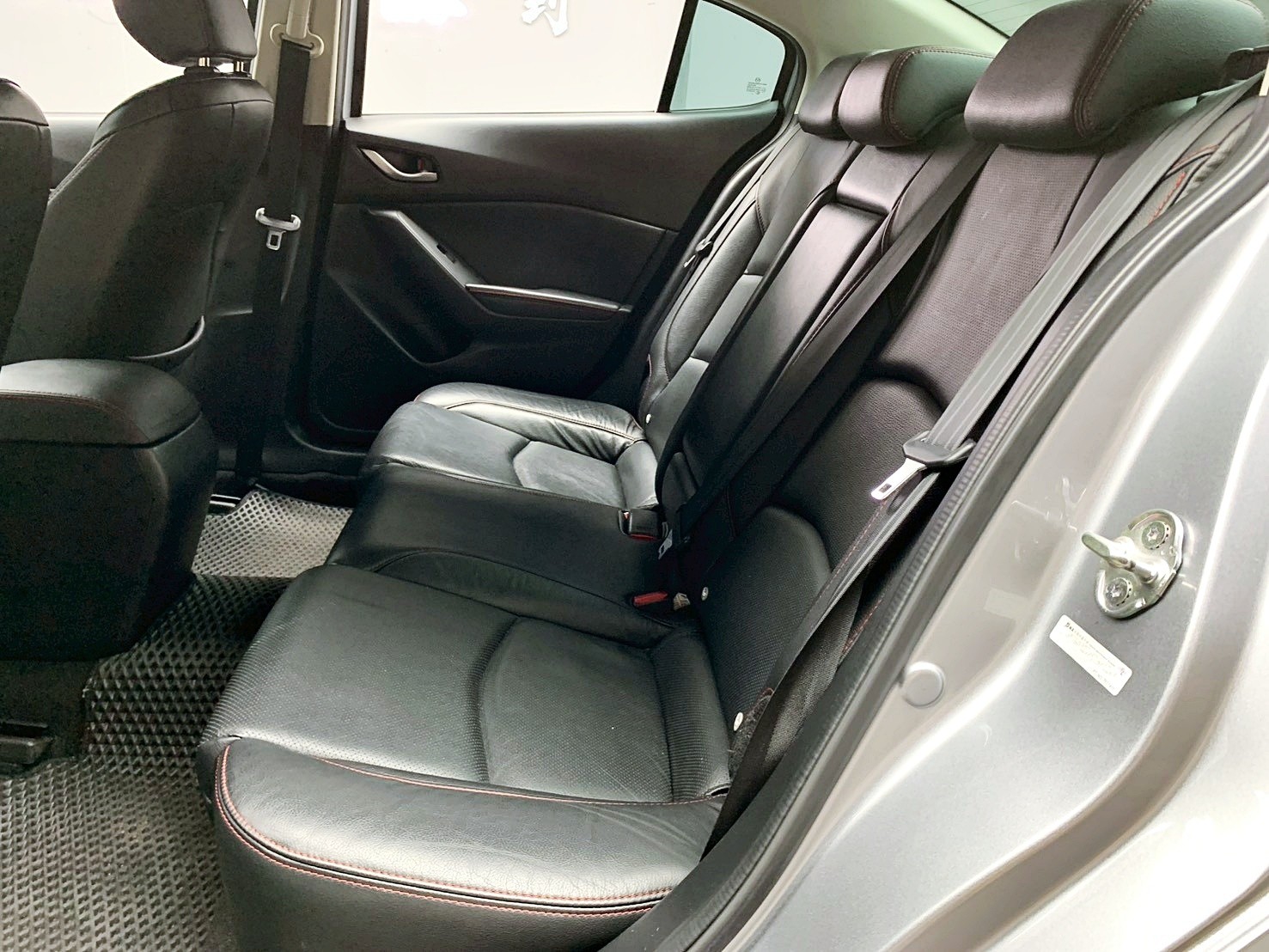 全台到府賞車 2015/16 Mazda 3 4D 尊榮型『小李經理』元禾國際車業/中古車/促銷中  第12張相片