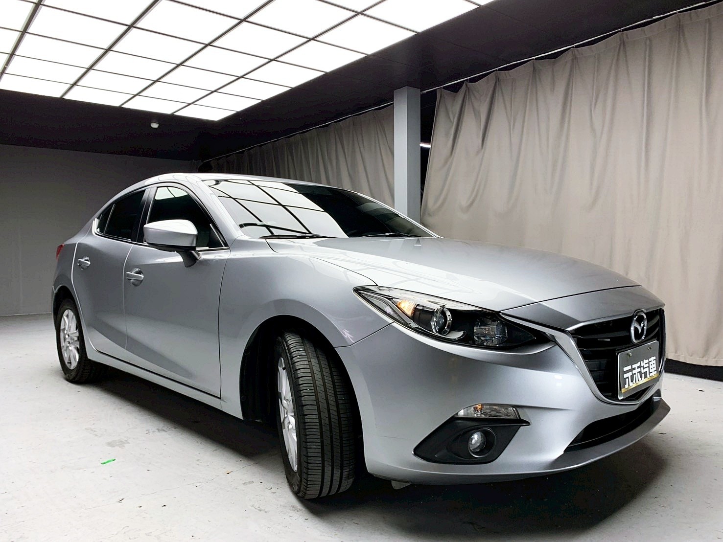 全台到府賞車 2015/16 Mazda 3 4D 尊榮型『小李經理』元禾國際車業/中古車/促銷中  第18張相片