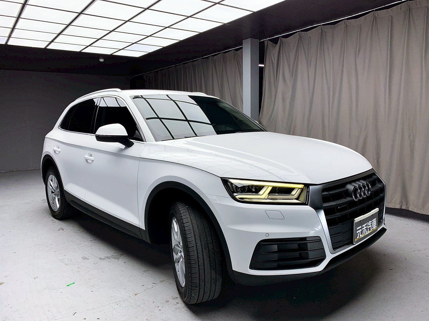 全台到府賞車 2017/18 Audi Q5 45TFSI Quattro『小李經理』元禾國際車業/中古車/促銷中  第19張相片