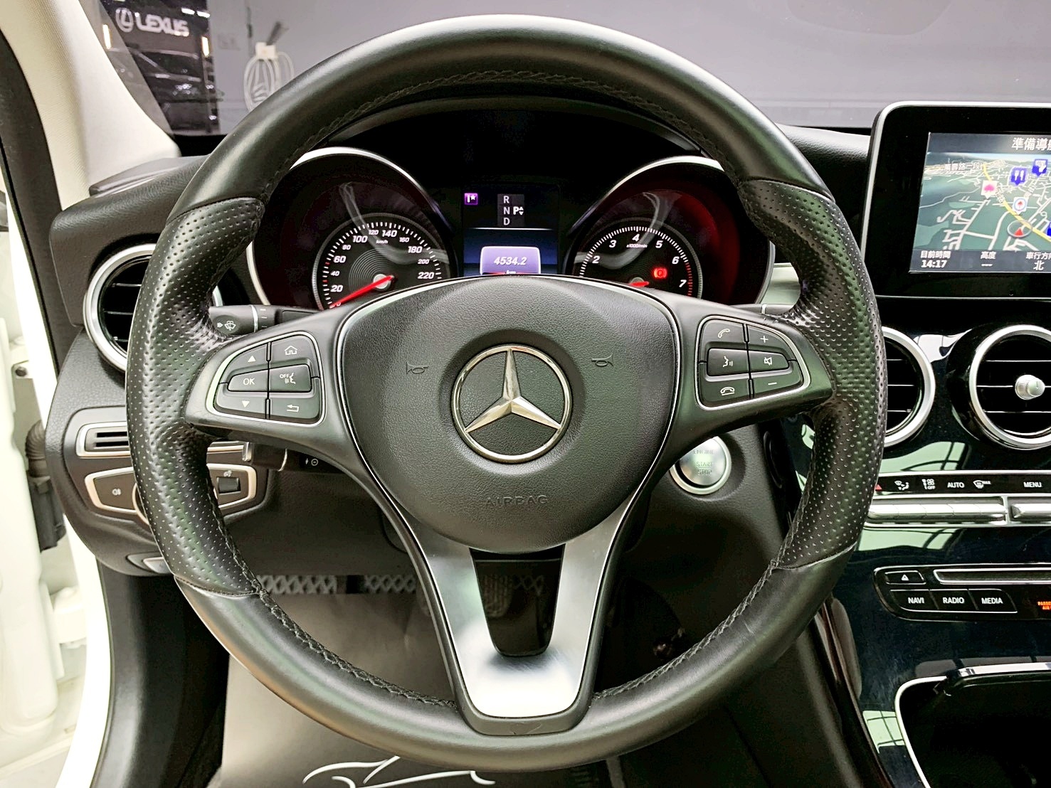 全台到府賞車 2016 Benz C250 Sedan W205型『小李經理』元禾國際車業/中古車/促銷中  第7張相片