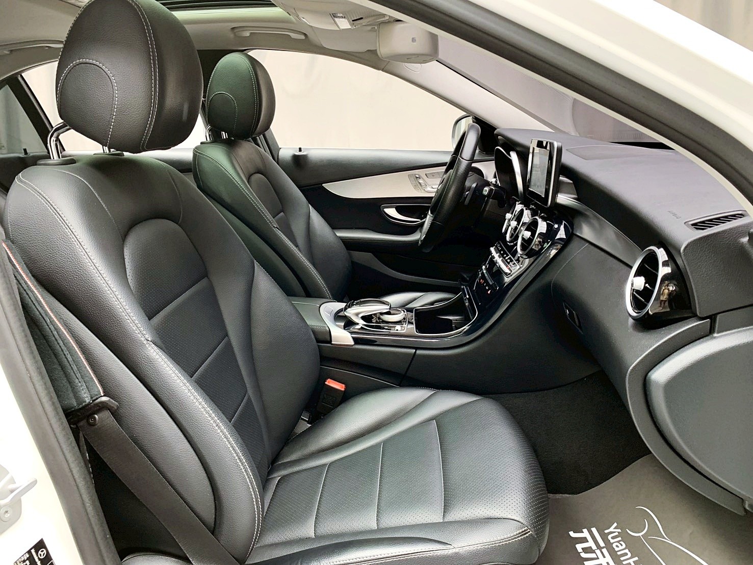 全台到府賞車 2016 Benz C250 Sedan W205型『小李經理』元禾國際車業/中古車/促銷中  第10張相片