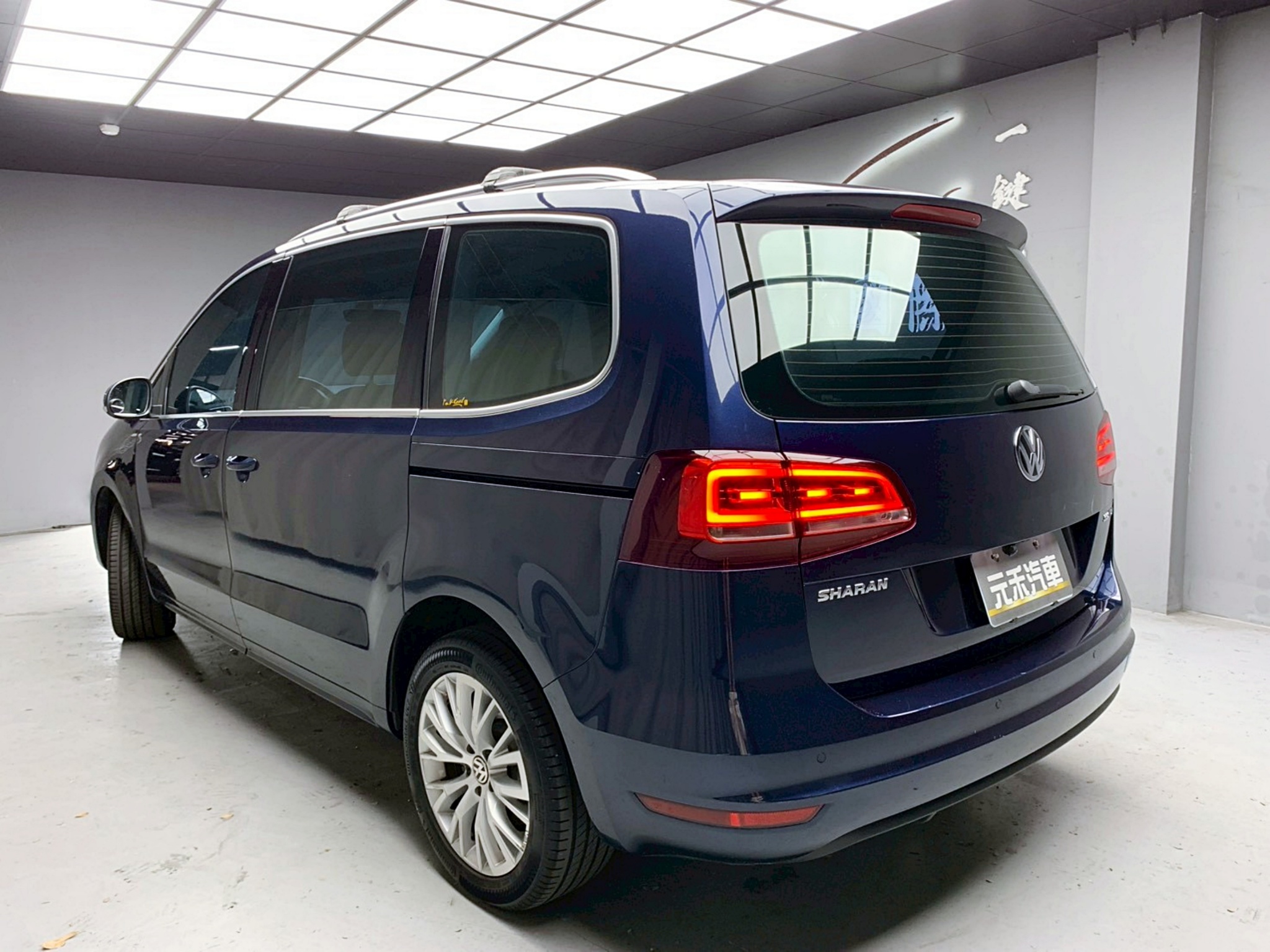 全台到府賞車 2017 Volkswagen Sharan 330TDI BMT Comfortine 七人座『小李經理』元禾國際車業/中古車/促銷中  第3張相片