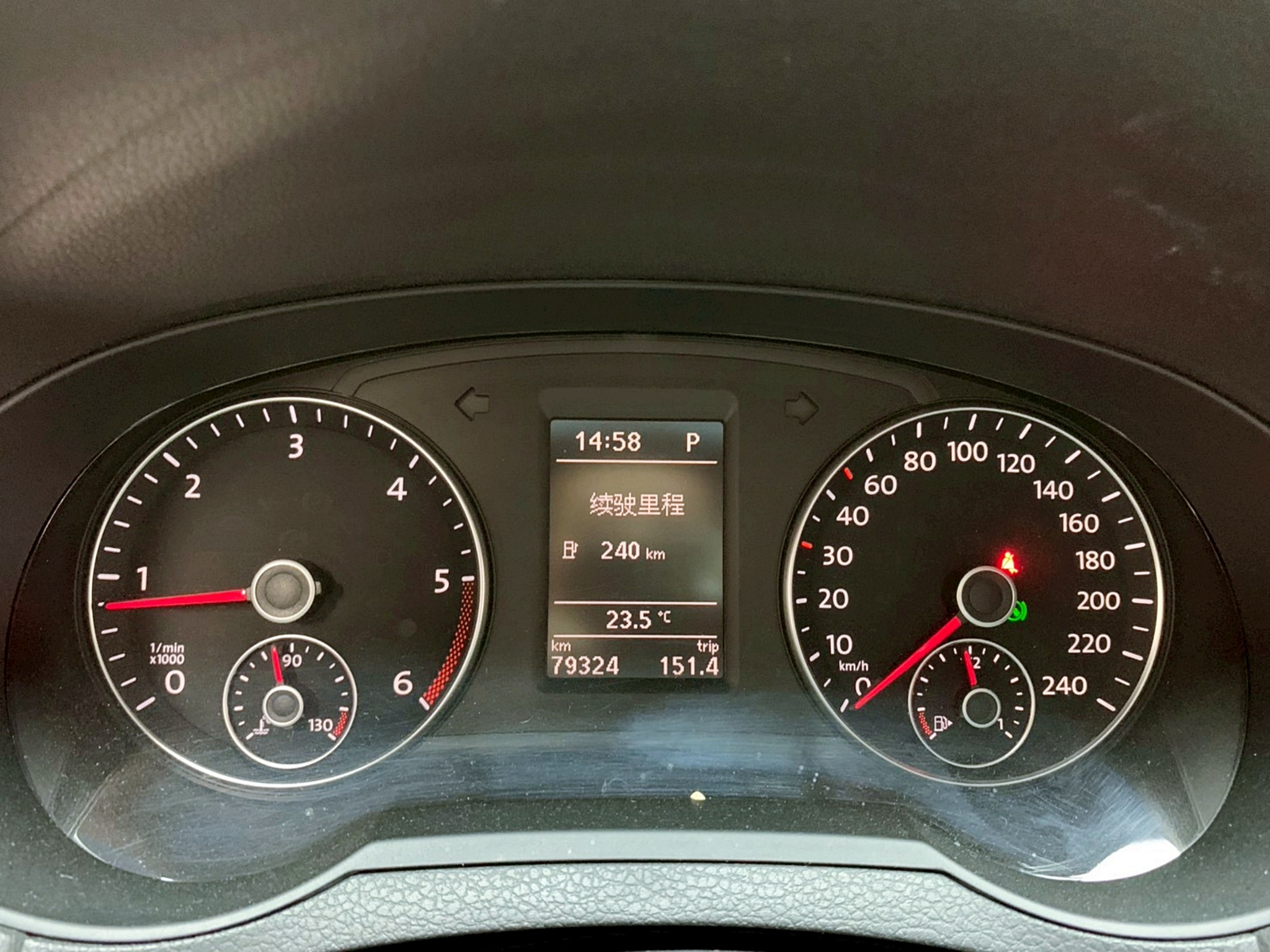 全台到府賞車 2017 Volkswagen Sharan 330TDI BMT Comfortine 七人座『小李經理』元禾國際車業/中古車/促銷中  第6張相片