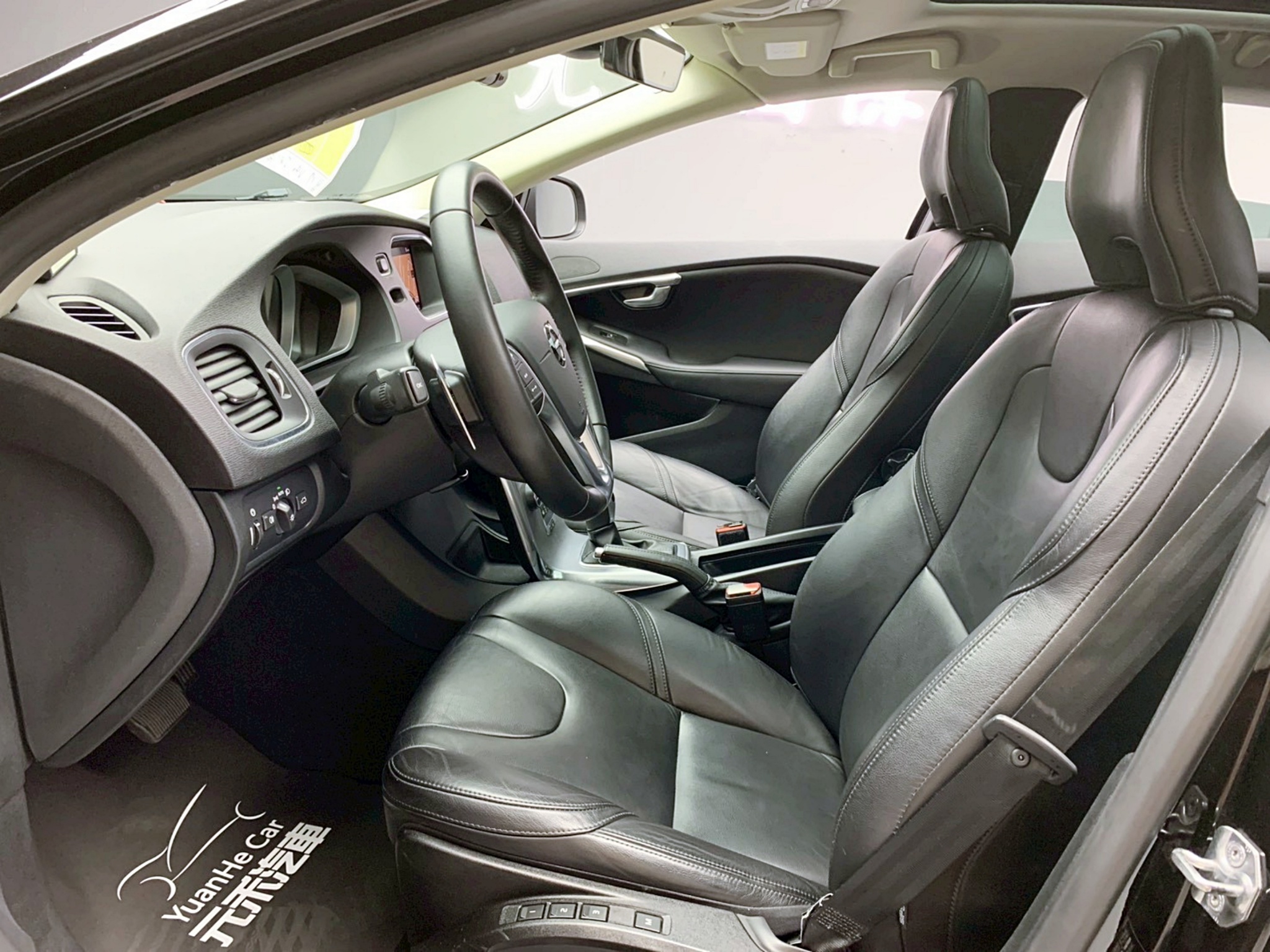 全台到府賞車 2017 Volvo V40 T5 安全旗艦版『小李經理』元禾國際車業/中古車/促銷中  第14張相片