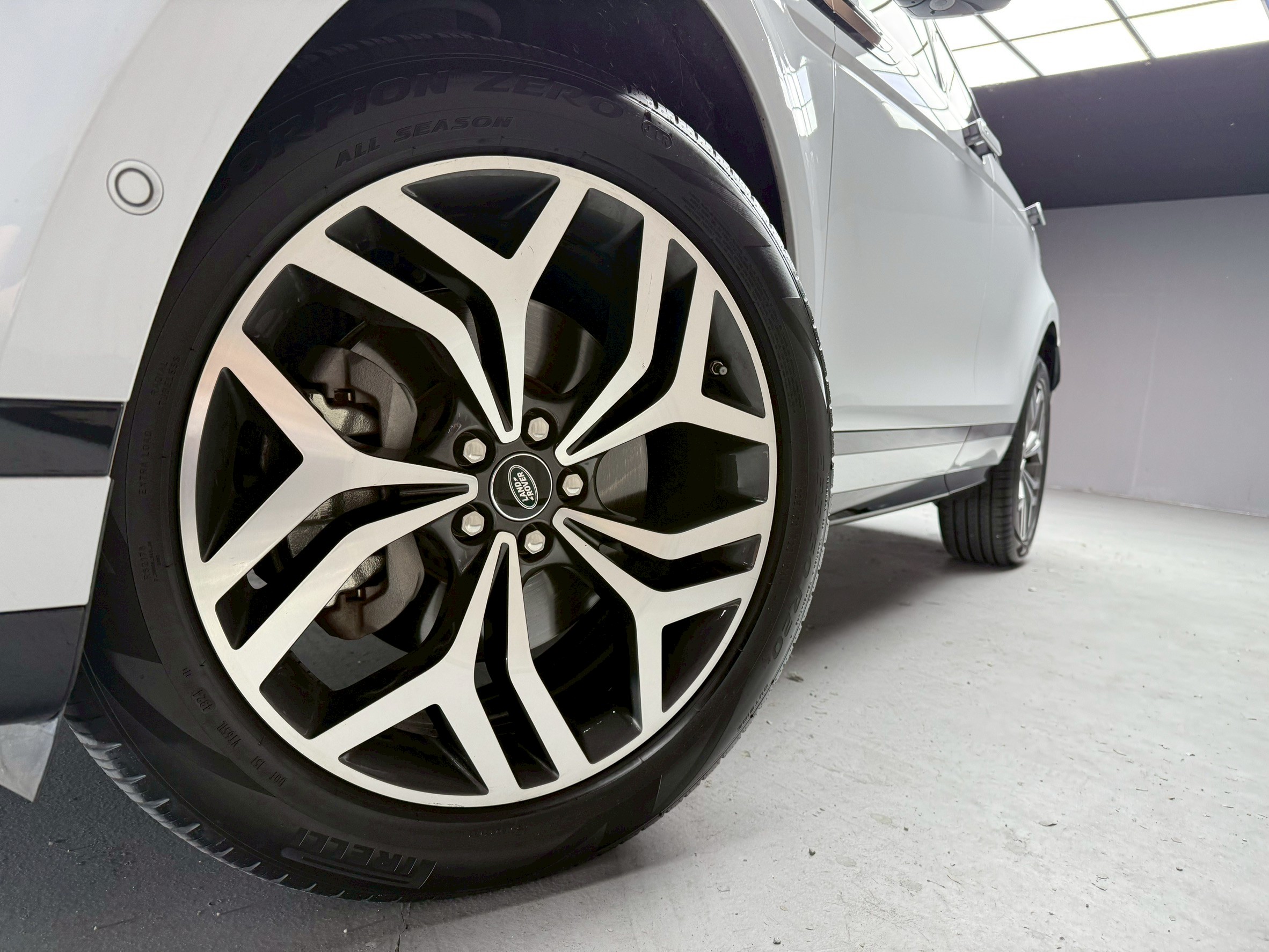 全台到府賞車 2019/20 Land Rover Range Rover Evoque P250 First Edition『小李經理』元禾國際車業/中古車/促銷中  第15張相片