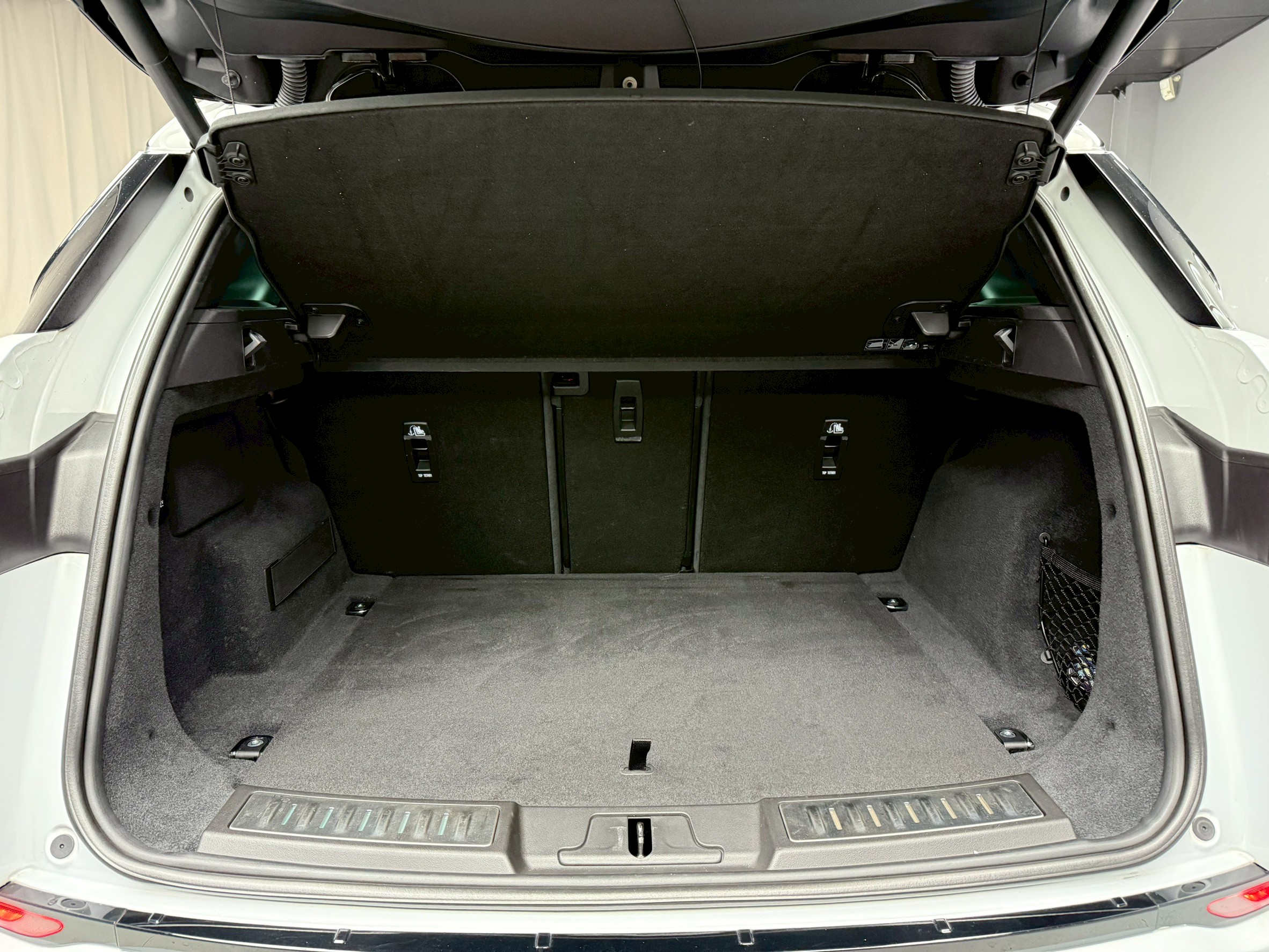 全台到府賞車 2019/20 Land Rover Range Rover Evoque P250 First Edition『小李經理』元禾國際車業/中古車/促銷中  第17張相片