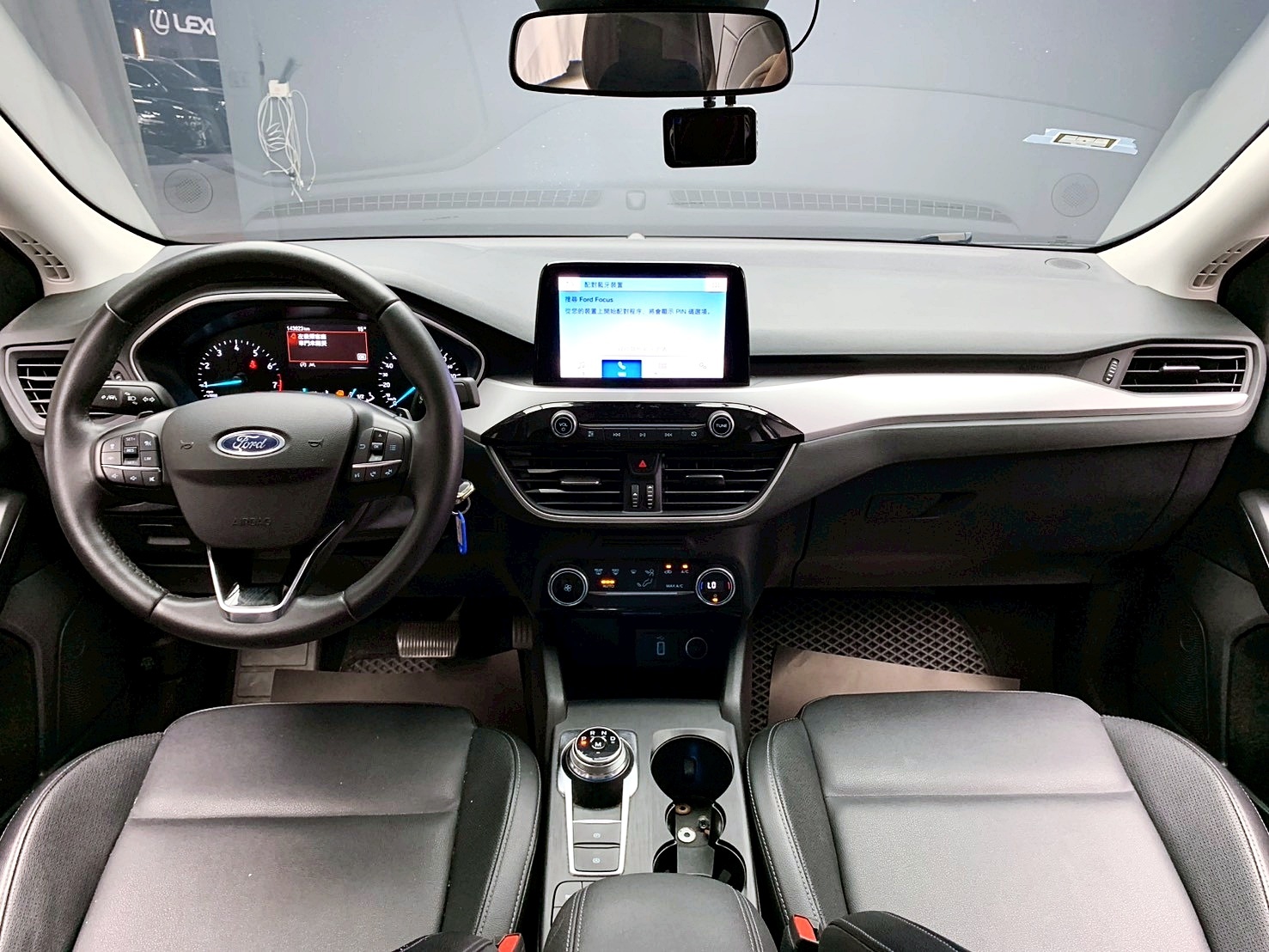 全台到府賞車 2020/21 Ford Focus 4D EcoBoost 182匹 佛心版『小李經理』元禾國際車業/中古車/促銷中  第9張相片