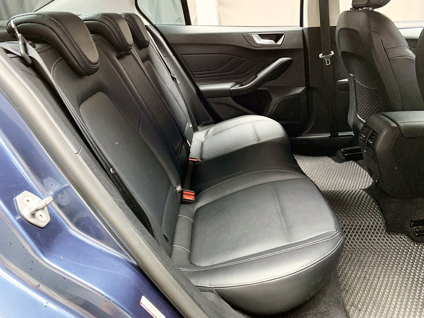 全台到府賞車 2020/21 Ford Focus 4D EcoBoost 182匹 佛心版『小李經理』元禾國際車業/中古車/促銷中  第12張相片