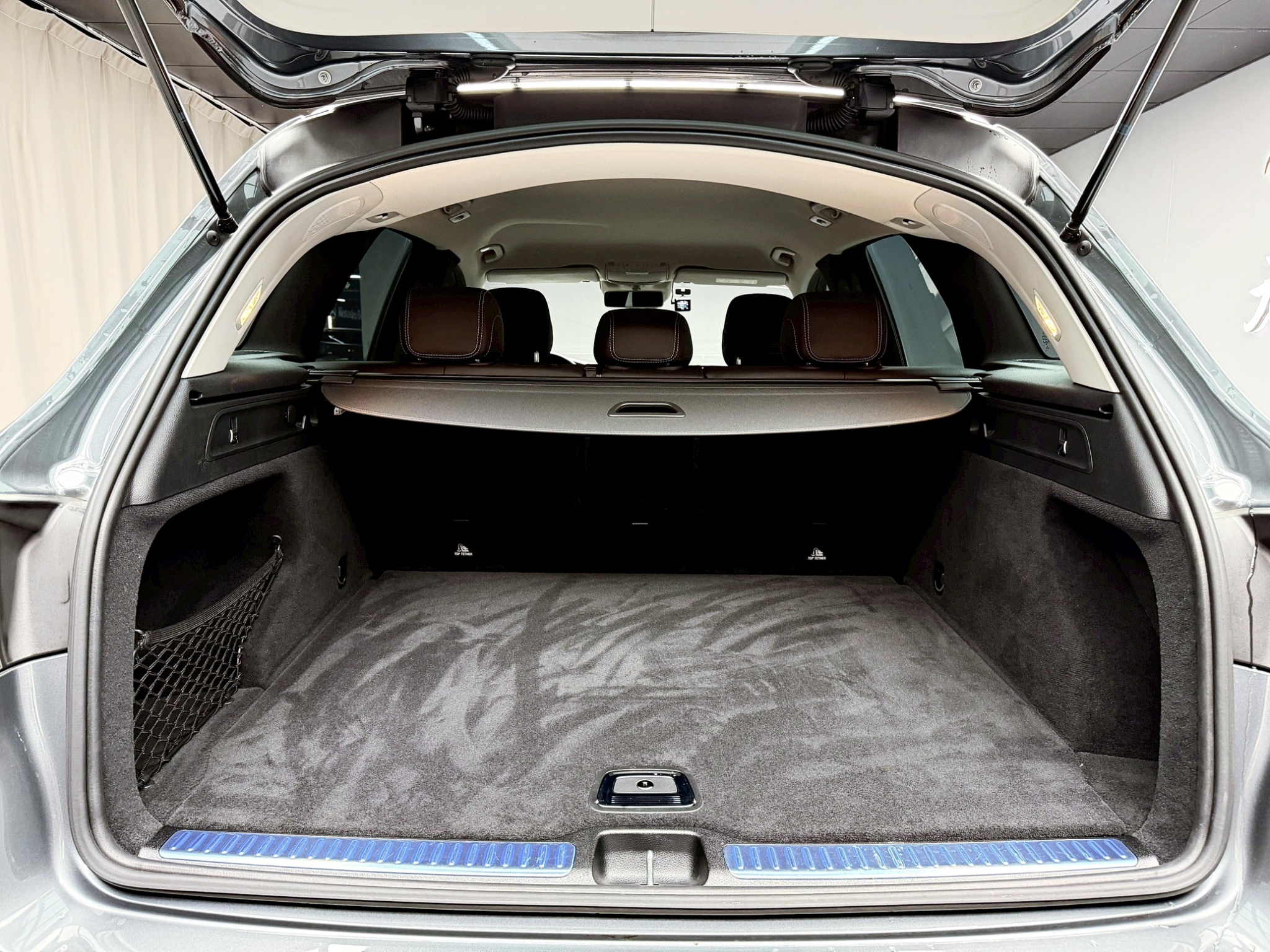 全台到府賞車 2019/20 Benz GLC200 X253型『小李經理』元禾國際車業/中古車/促銷中  第4張相片