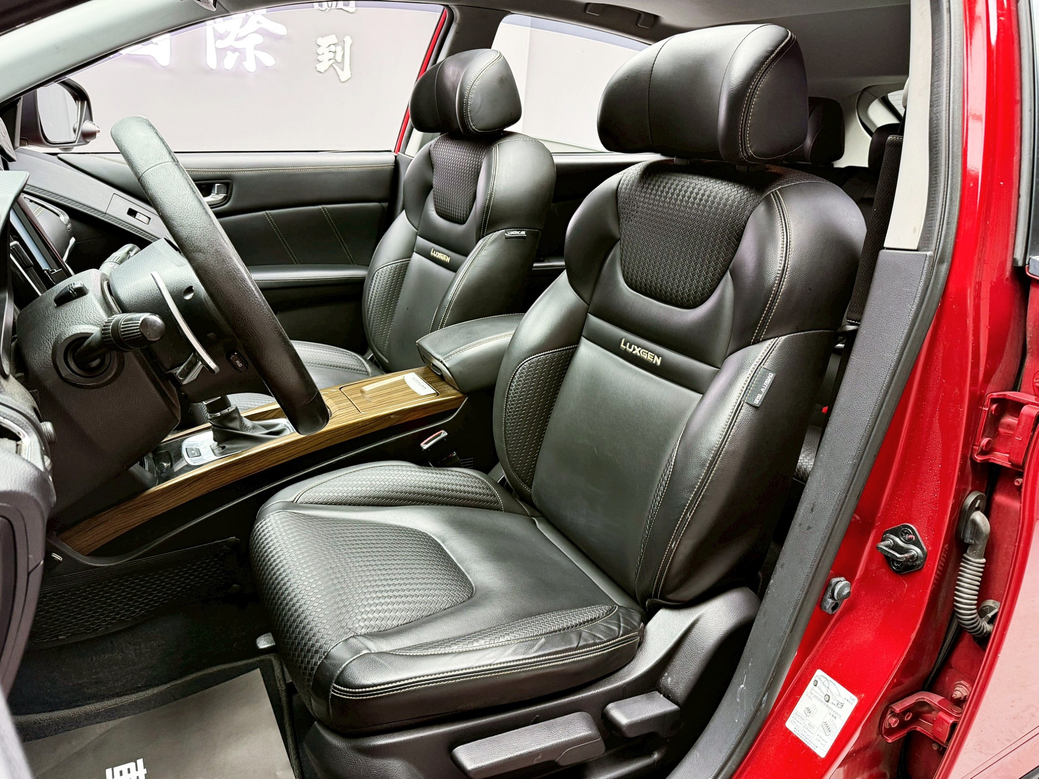 全台到府賞車 2018/19 Luxgen U6 GT AR環景版『小李經理』元禾國際車業/中古車/促銷中  第6張相片