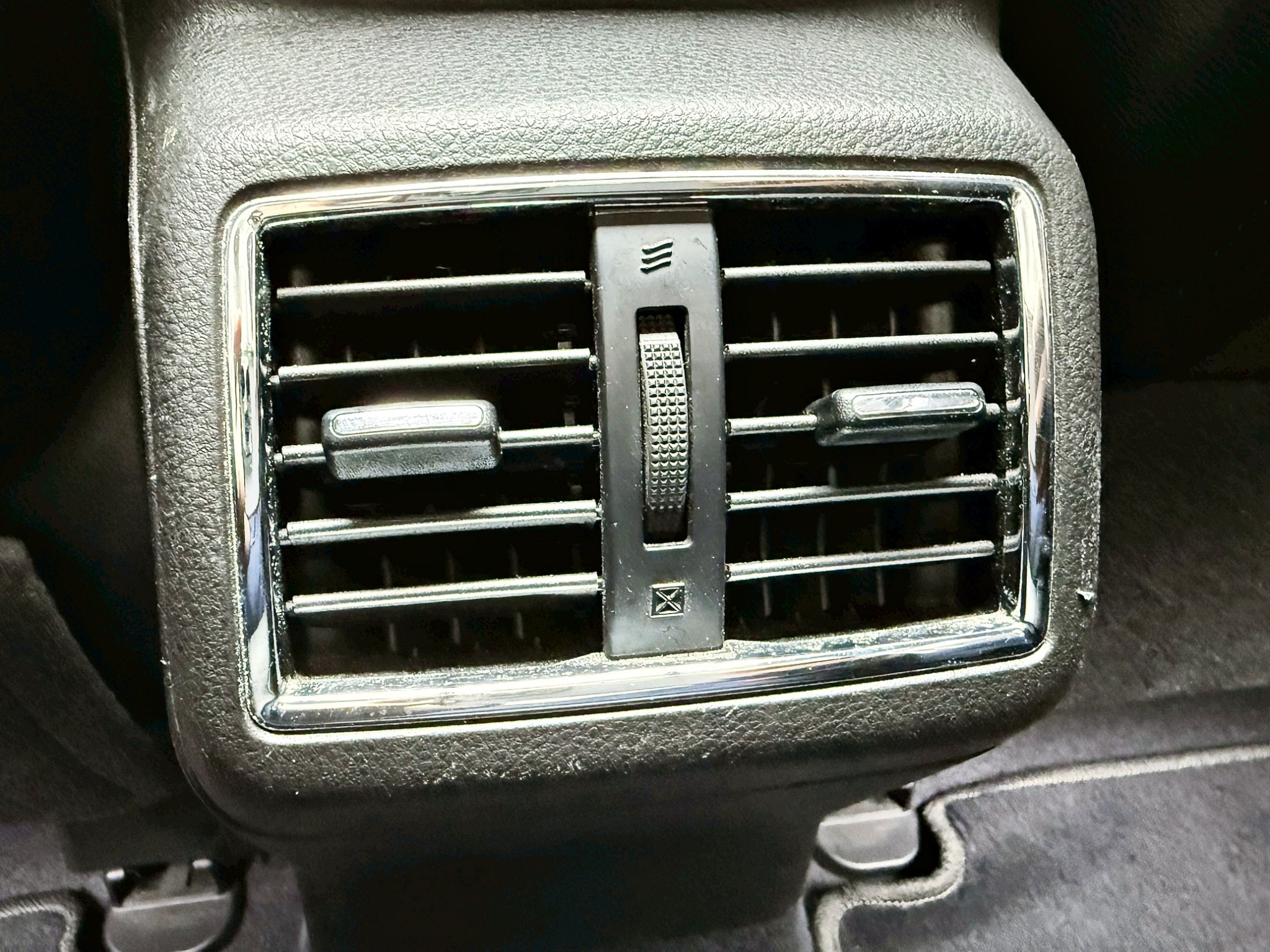 全台到府賞車 2018/19 Luxgen U6 GT AR環景版『小李經理』元禾國際車業/中古車/促銷中  第11張相片