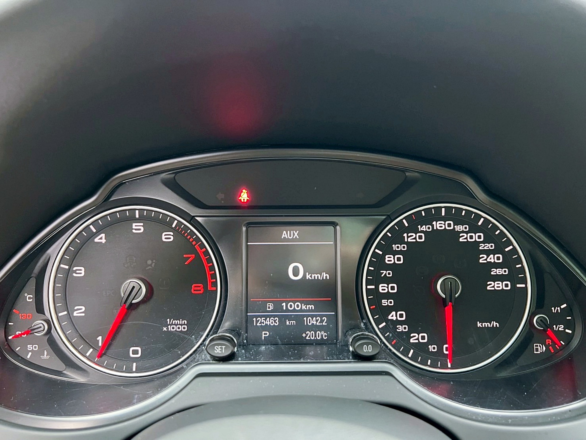 全台到府賞車 2015/16 Audi Q5 40TFSI Quattro『小李經理』元禾國際車業/中古車/促銷中  第6張相片