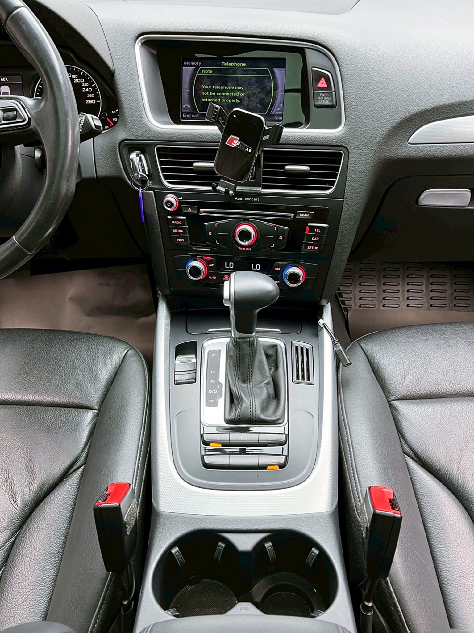 全台到府賞車 2015/16 Audi Q5 40TFSI Quattro『小李經理』元禾國際車業/中古車/促銷中  第8張相片