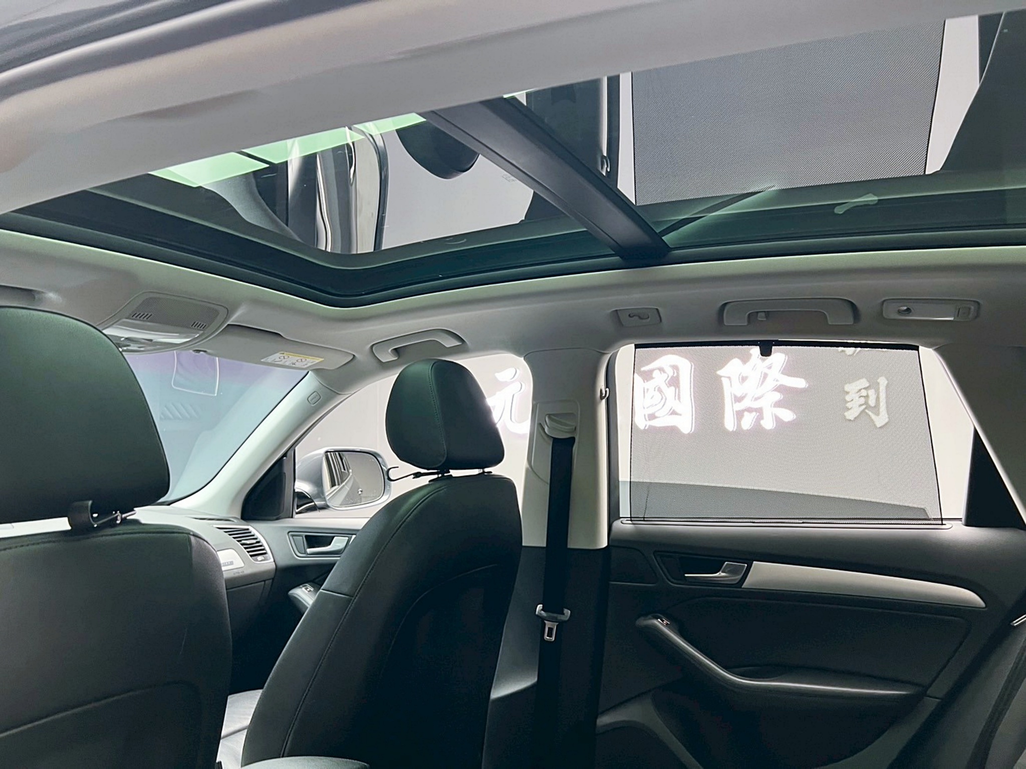 全台到府賞車 2015/16 Audi Q5 40TFSI Quattro『小李經理』元禾國際車業/中古車/促銷中  第12張相片