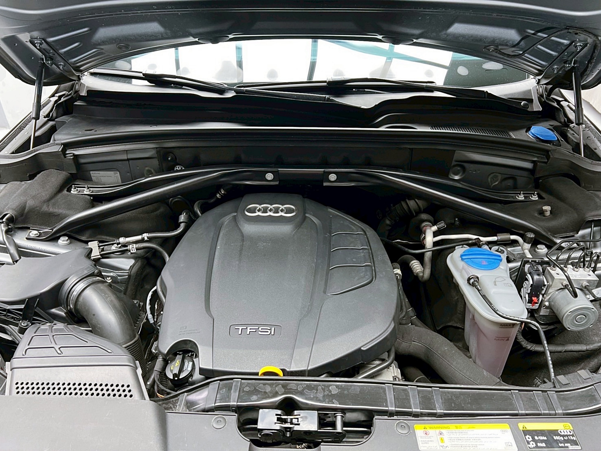 全台到府賞車 2015/16 Audi Q5 40TFSI Quattro『小李經理』元禾國際車業/中古車/促銷中  第16張相片