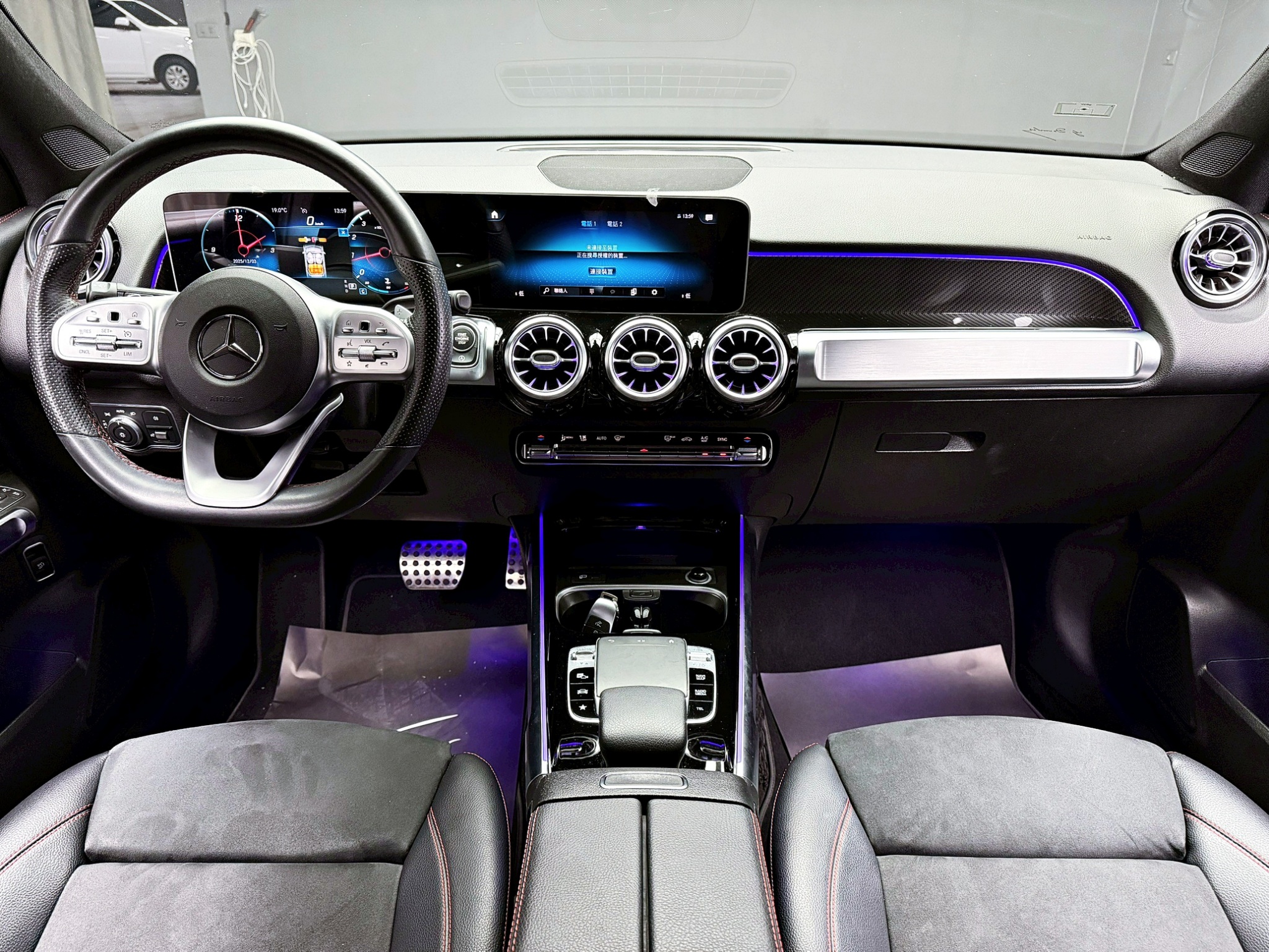 全台到府賞車 2020 Benz GLB200 AMG X247型『小李經理』元禾國際車業/中古車/促銷中  第11張相片