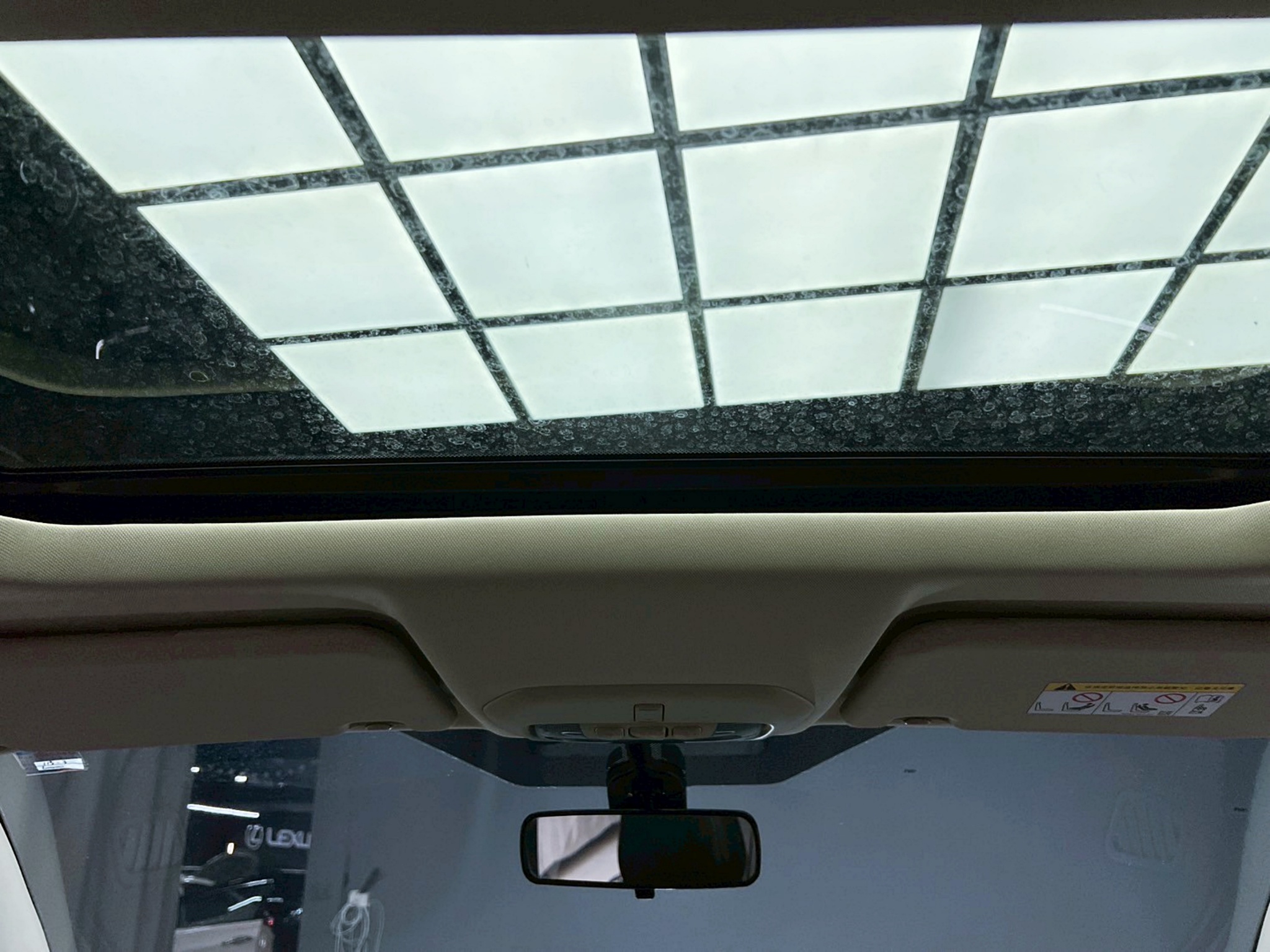 全台到府賞車 2019 Ford Escort 時尚型『小李經理』元禾國際車業/中古車/促銷中  第9張相片