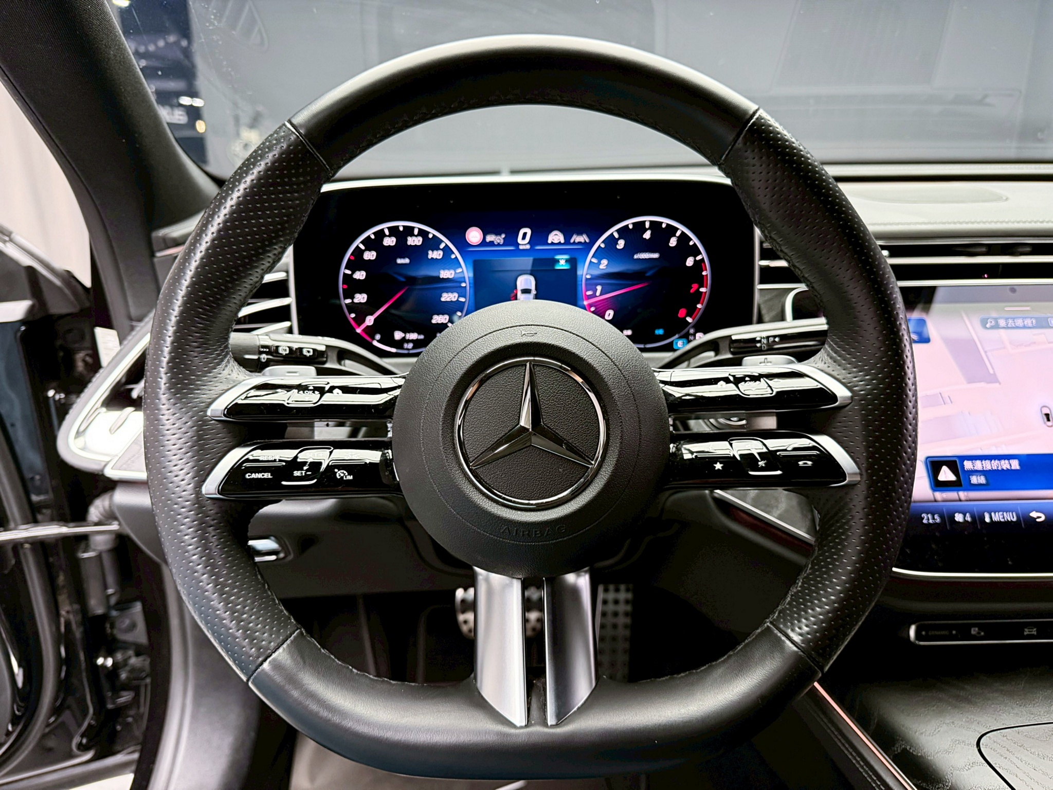 全台到府賞車 2023/24 Benz E200 Estate 運動版 S214型『小李經理』元禾國際車業/中古車/促銷中  第9張相片