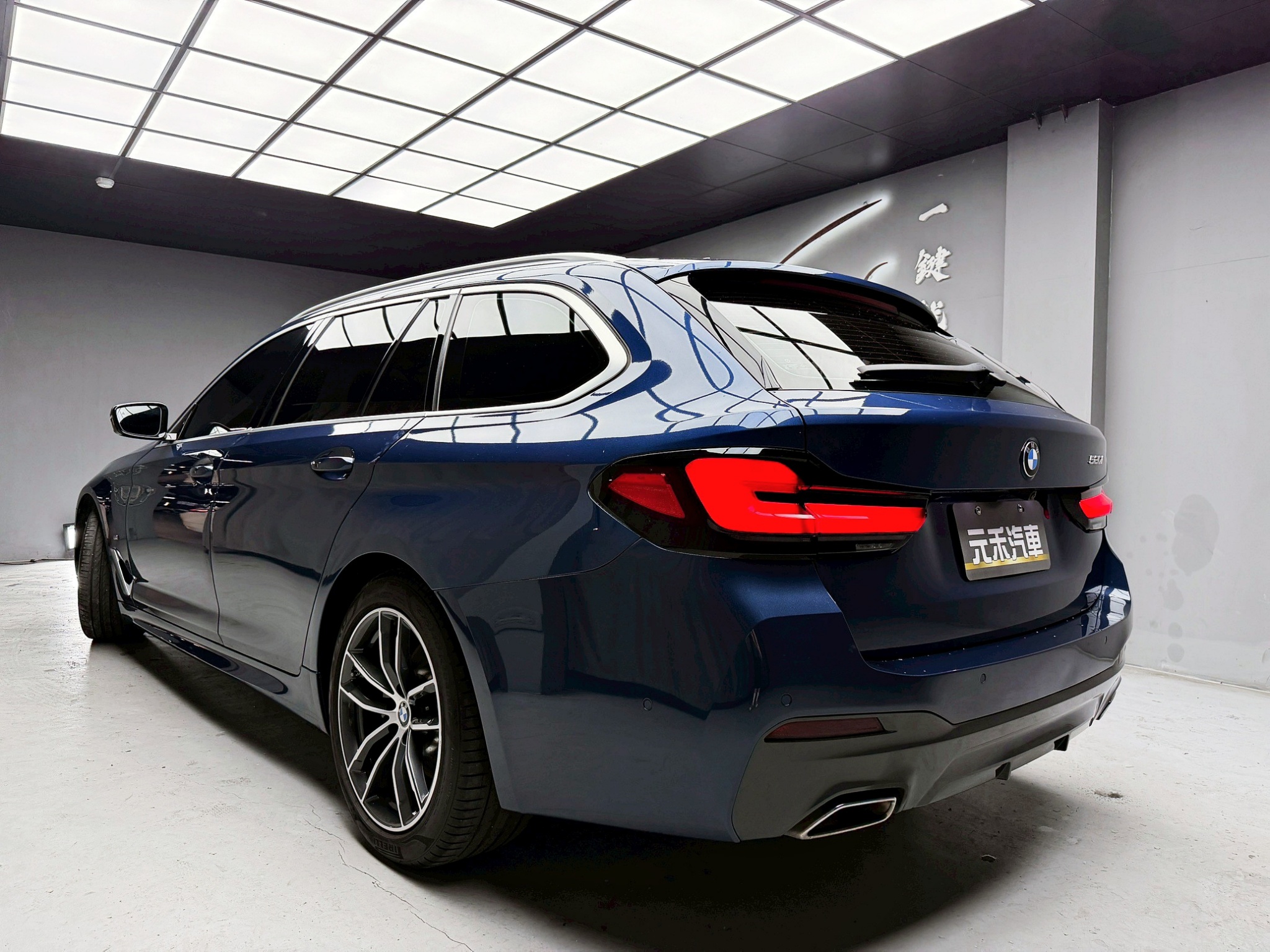 全台到府賞車 2021 BMW 520i Touring M-Sport G31型『小李經理』元禾國際車業/中古車/促銷中  第3張相片