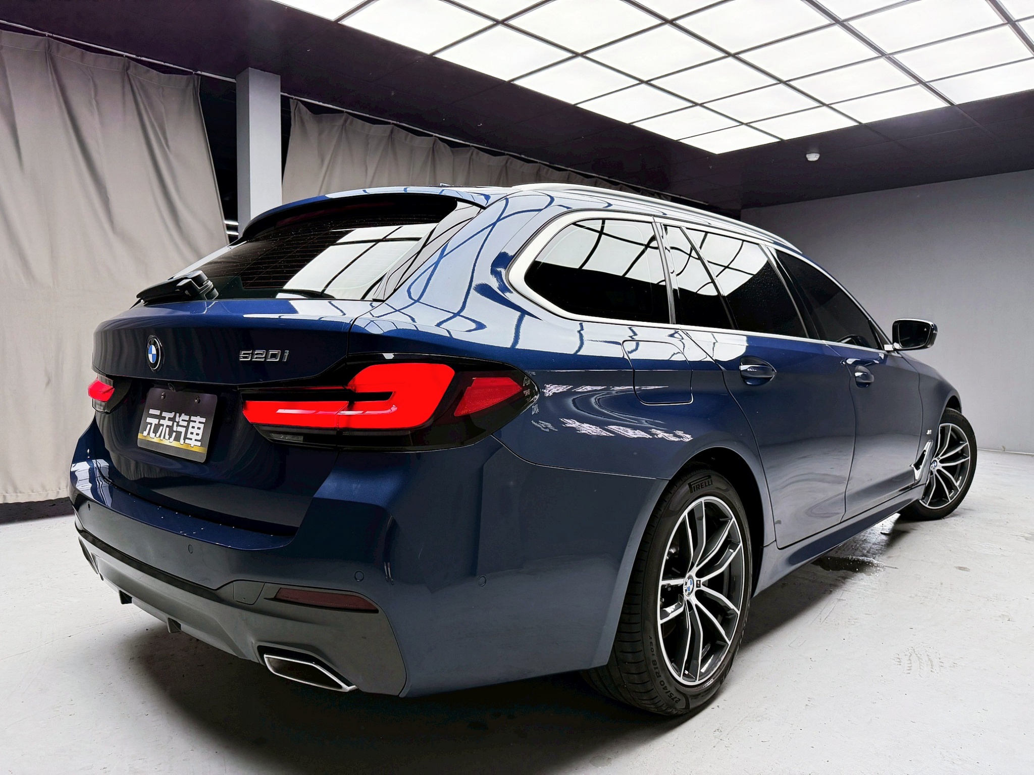 全台到府賞車 2021 BMW 520i Touring M-Sport G31型『小李經理』元禾國際車業/中古車/促銷中  第20張相片