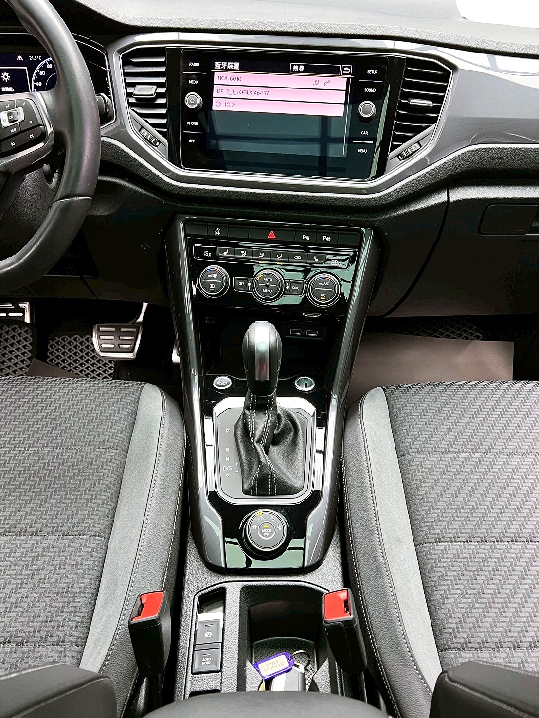 全台到府賞車 2021 Volkswagen T-ROC 330TSI R-Line Performance 4Motion『小李經理』元禾國際車業/中古車/促銷中  第7張相片