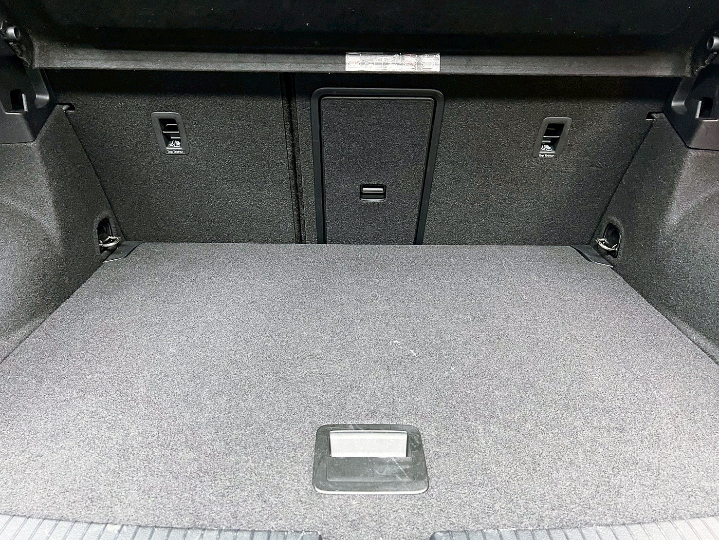 全台到府賞車 2021 Volkswagen T-ROC 330TSI R-Line Performance 4Motion『小李經理』元禾國際車業/中古車/促銷中  第16張相片