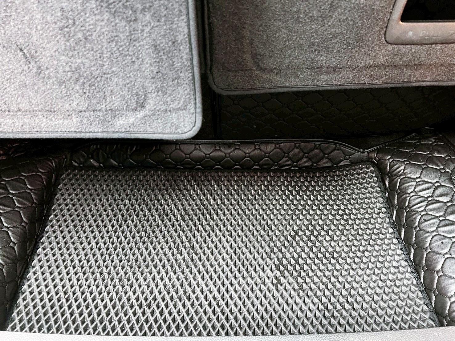 全台到府賞車 2015 Volkswagen Sharan TDI BMT Comfortine 七人座『小李經理』元禾國際車業/中古車/促銷中  第17張相片