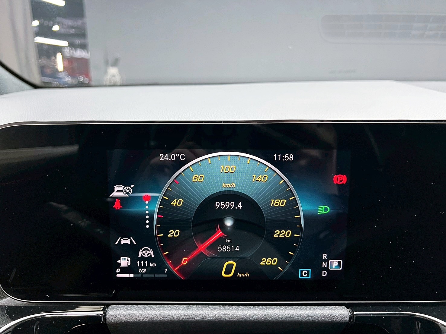 全台到府賞車 2022/23 Benz GLA180 H247型『小李經理』元禾國際車業/中古車/促銷中  第6張相片