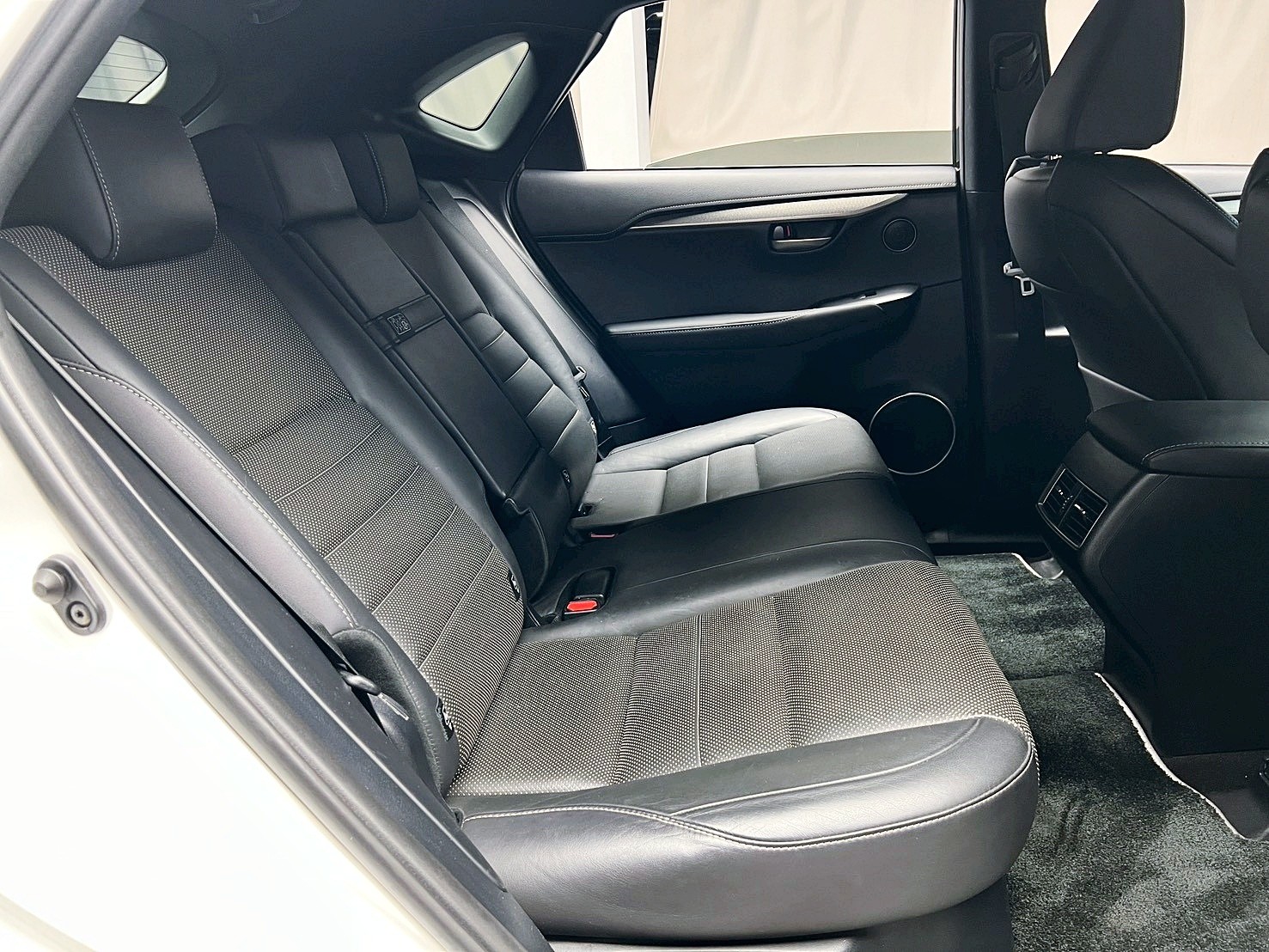 全台到府賞車 2015 Lexus NX200t F-Sport版『小李經理』元禾國際車業/中古車/促銷中  第13張相片