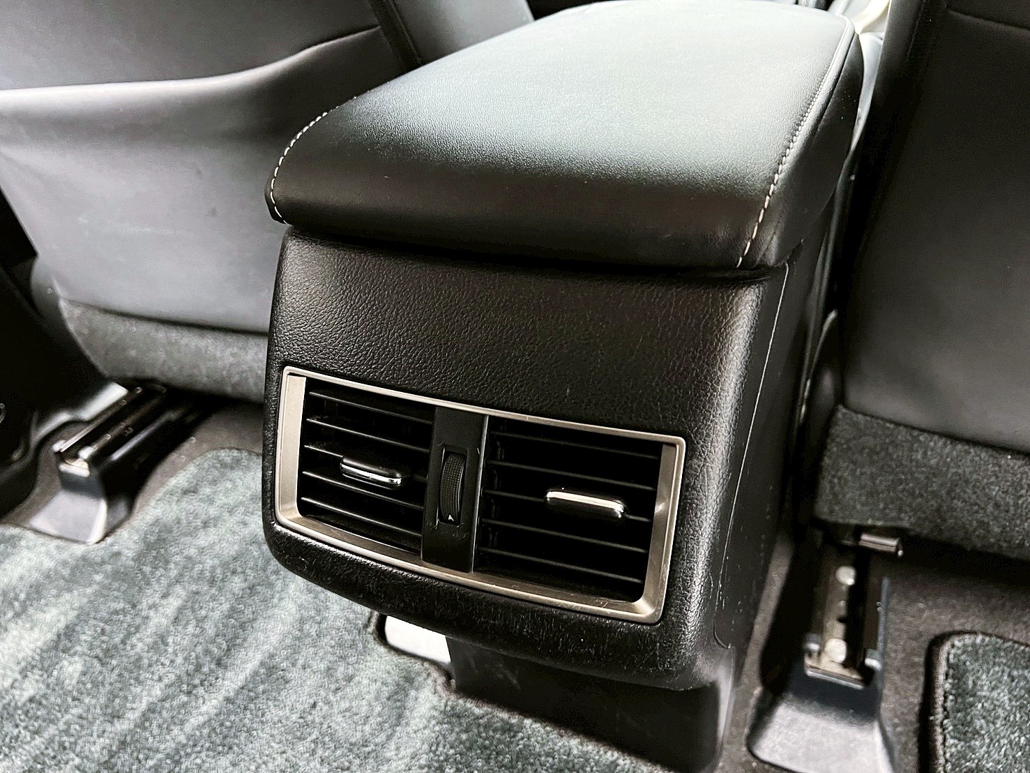 全台到府賞車 2015 Lexus NX300h 豪華版『小李經理』元禾國際車業/中古車/促銷中  第11張相片