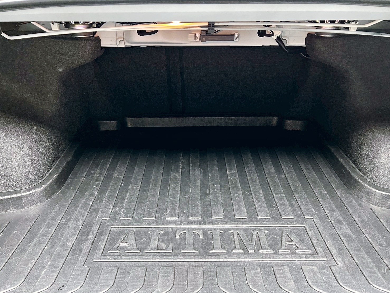 全台到府賞車 2020 Nissan Altima 卓越旗艦版『小李經理』元禾國際車業/中古車/促銷中  第17張相片