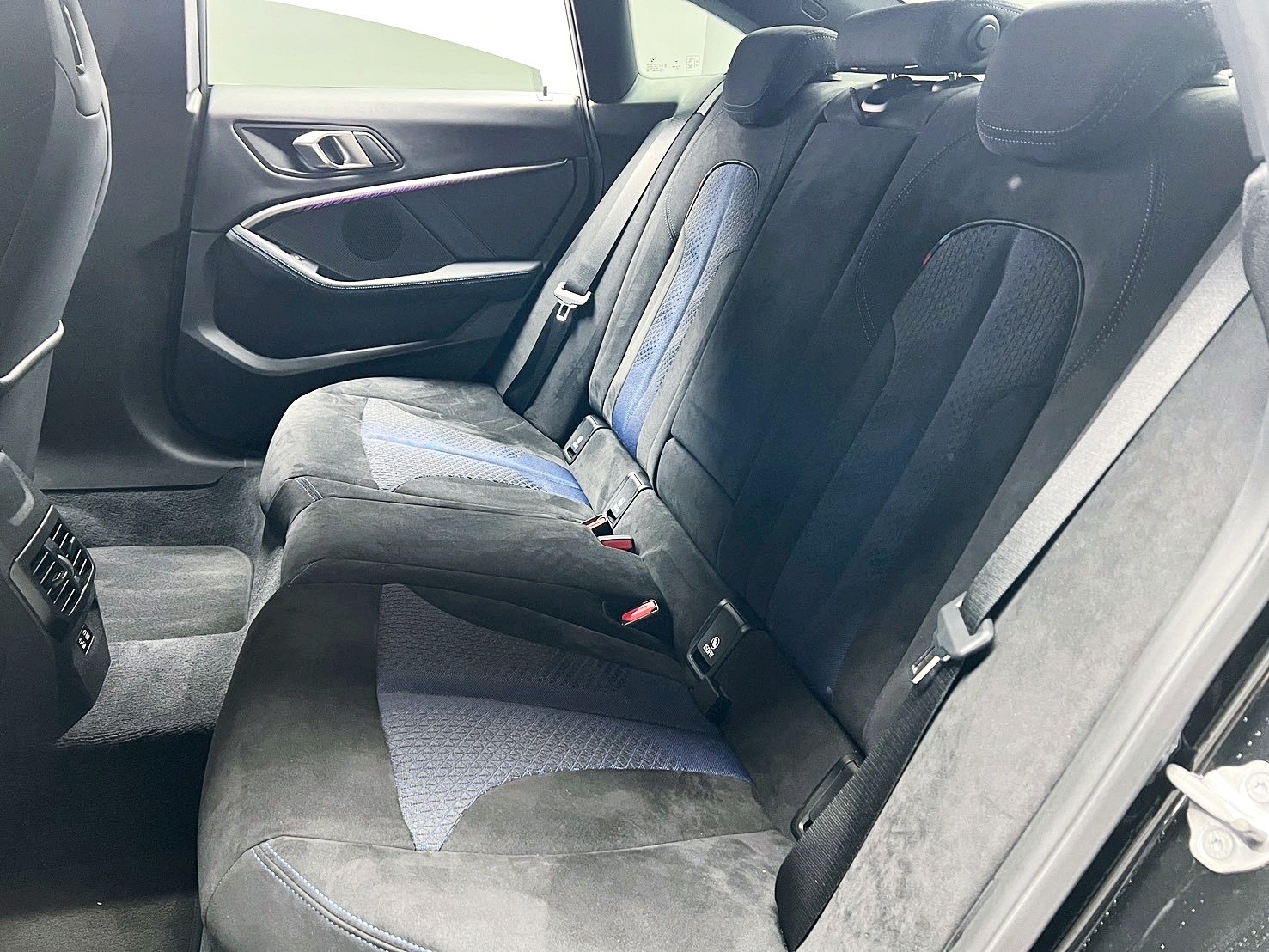 全台到府賞車 2022 BMW 218i Gran Coupe Edition M F44型『小李經理』元禾國際車業/中古車/促銷中  第13張相片