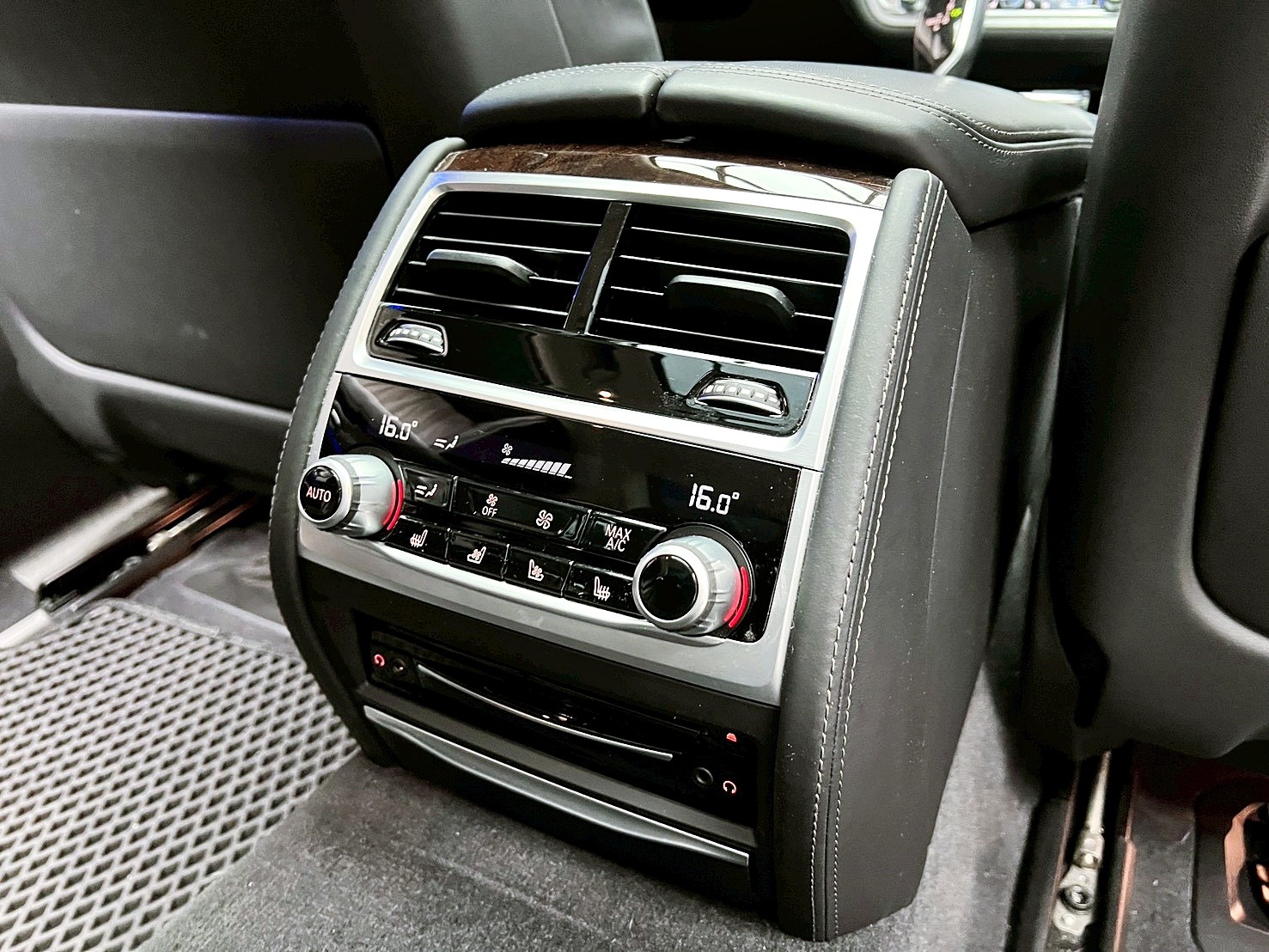 全台到府賞車 2021 BMW 740Li Diamond Edition G12型『小李經理』元禾國際車業/中古車/促銷中  第12張相片