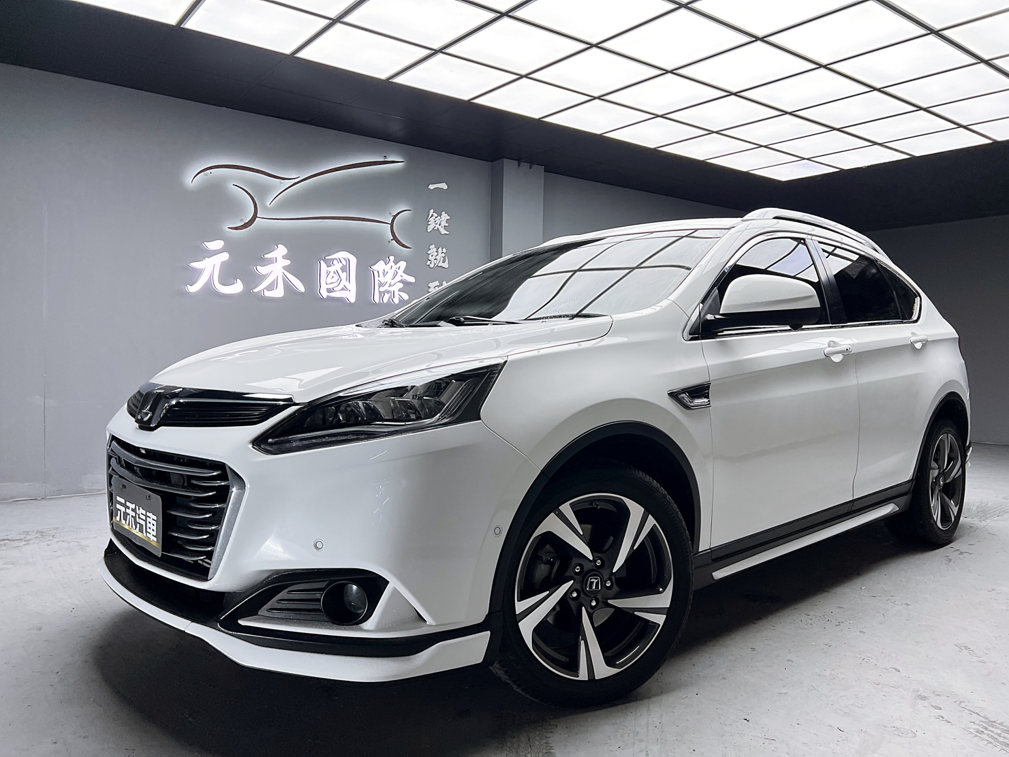 全台到府賞車 2022 Luxgen U6 GT Aero『小李經理』元禾國際車業/中古車/促銷中  第1張相片