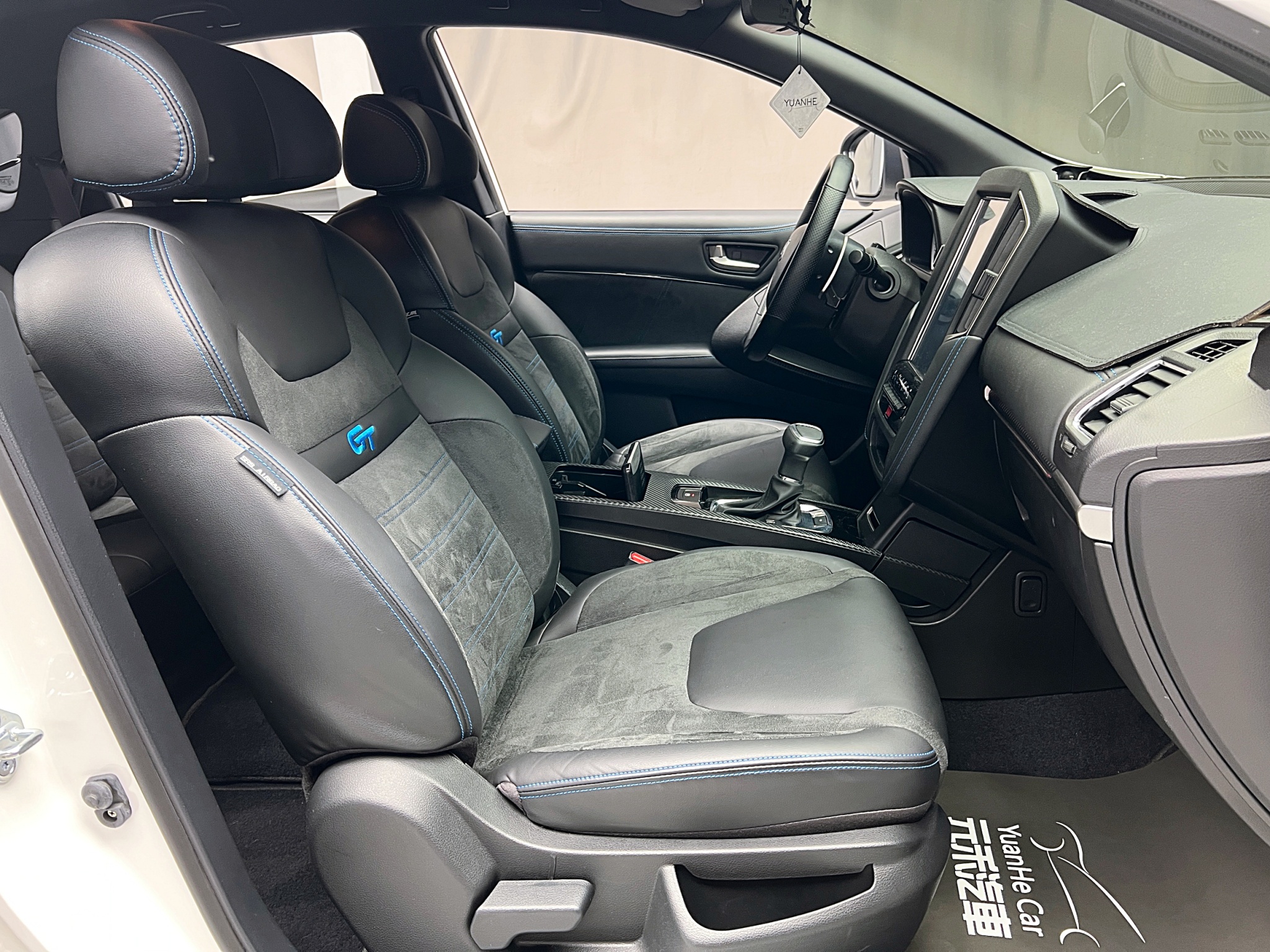 全台到府賞車 2022 Luxgen U6 GT Aero『小李經理』元禾國際車業/中古車/促銷中  第10張相片