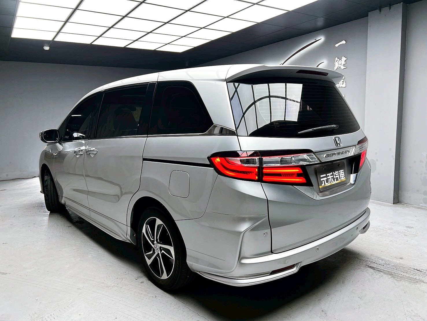 全台到府賞車 2015/16 Honda Odyssey Apex 七人座『小李經理』元禾國際車業/中古車/促銷中  第3張相片