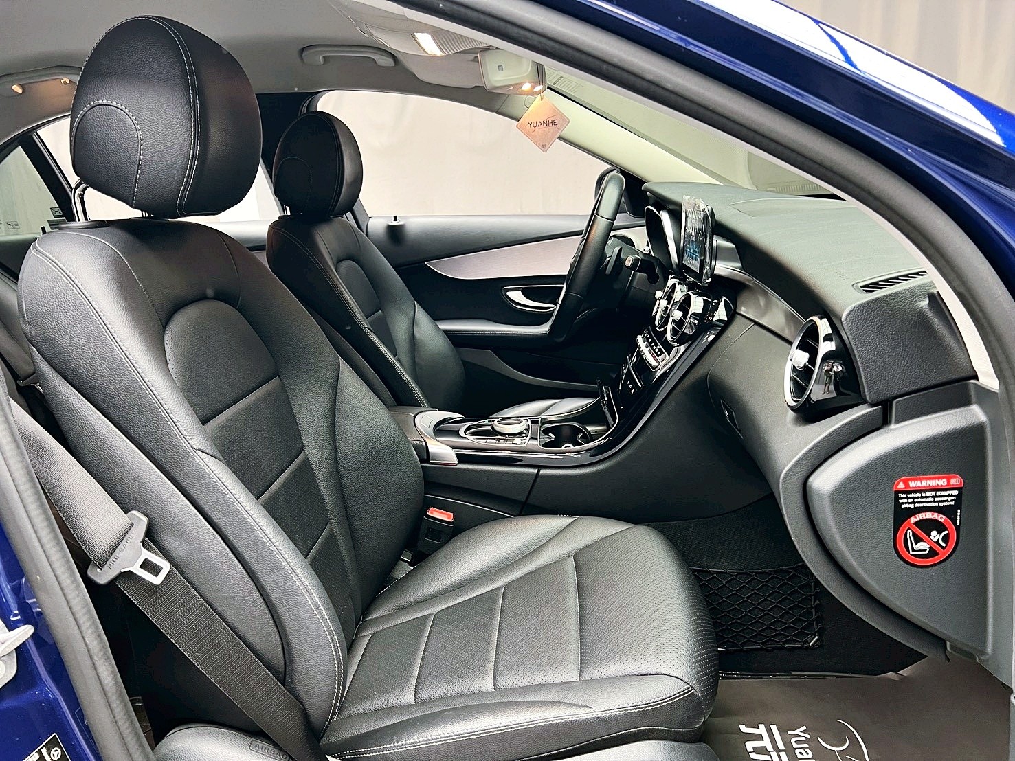 全台到府賞車 2018/19 Benz C180 Sedan 進化版 W205型『小李經理』元禾國際車業/中古車/促銷中  第10張相片