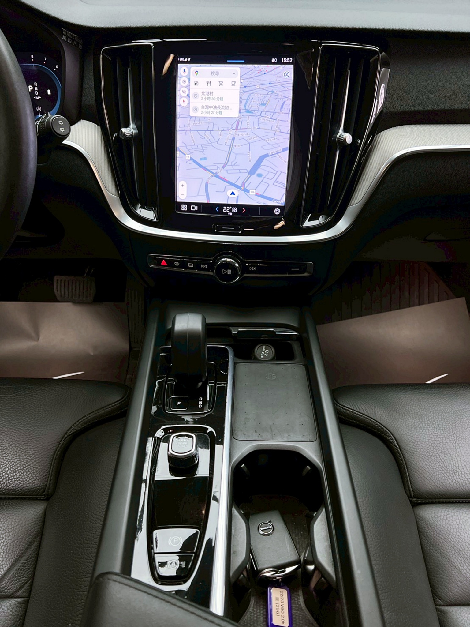 全台到府賞車 2022/23 Volvo V60 Plus B4『小李經理』元禾國際車業/中古車/促銷中  第9張相片