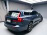 全台到府賞車 2022/23 Volvo V60 Plus B4『小李經理』元禾國際車業/中古車/促銷中  第18張縮圖