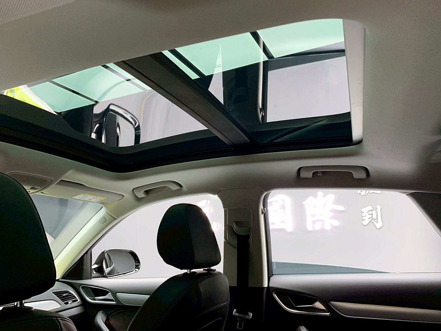 全台到府賞車 2016 Audi Q3 35TFSI Quattro『小李經理』元禾國際車業/中古車/促銷中  第12張相片