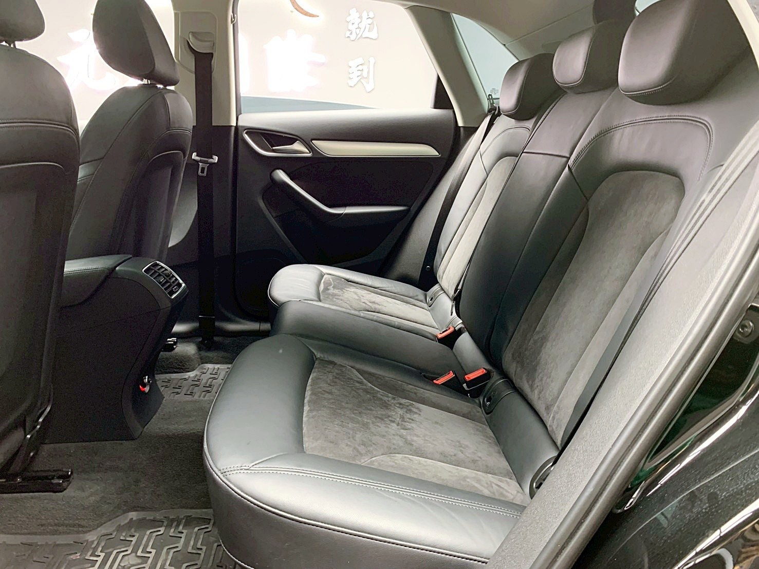 全台到府賞車 2016 Audi Q3 35TFSI Quattro『小李經理』元禾國際車業/中古車/促銷中  第13張相片