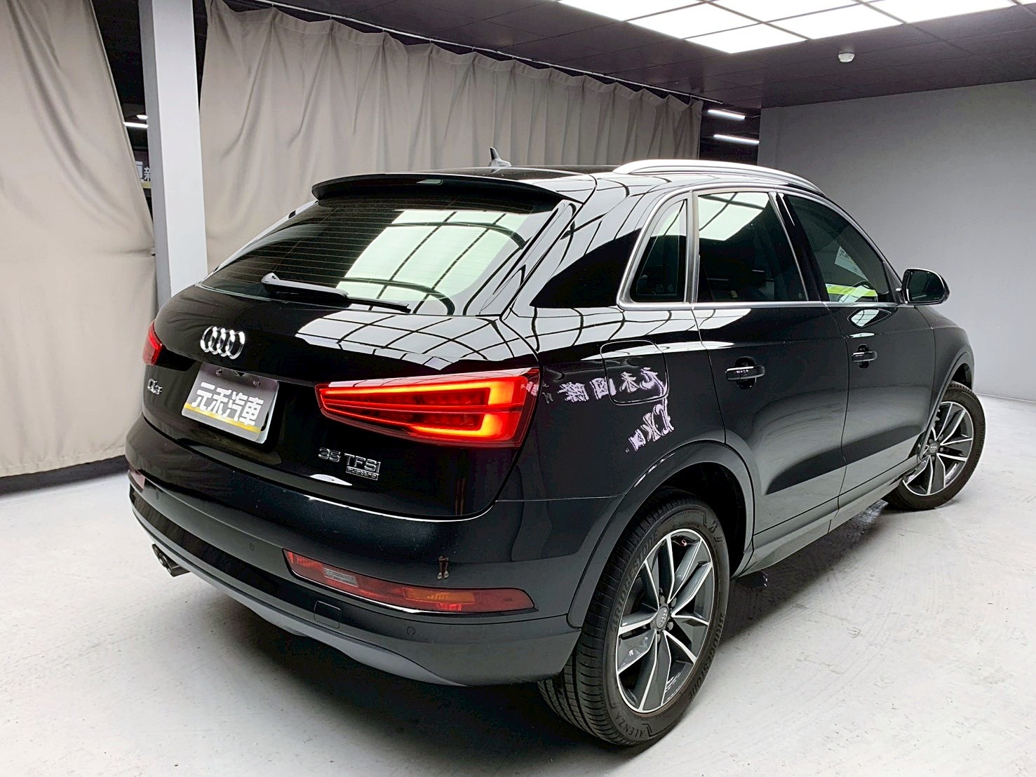 全台到府賞車 2016 Audi Q3 35TFSI Quattro『小李經理』元禾國際車業/中古車/促銷中  第18張相片