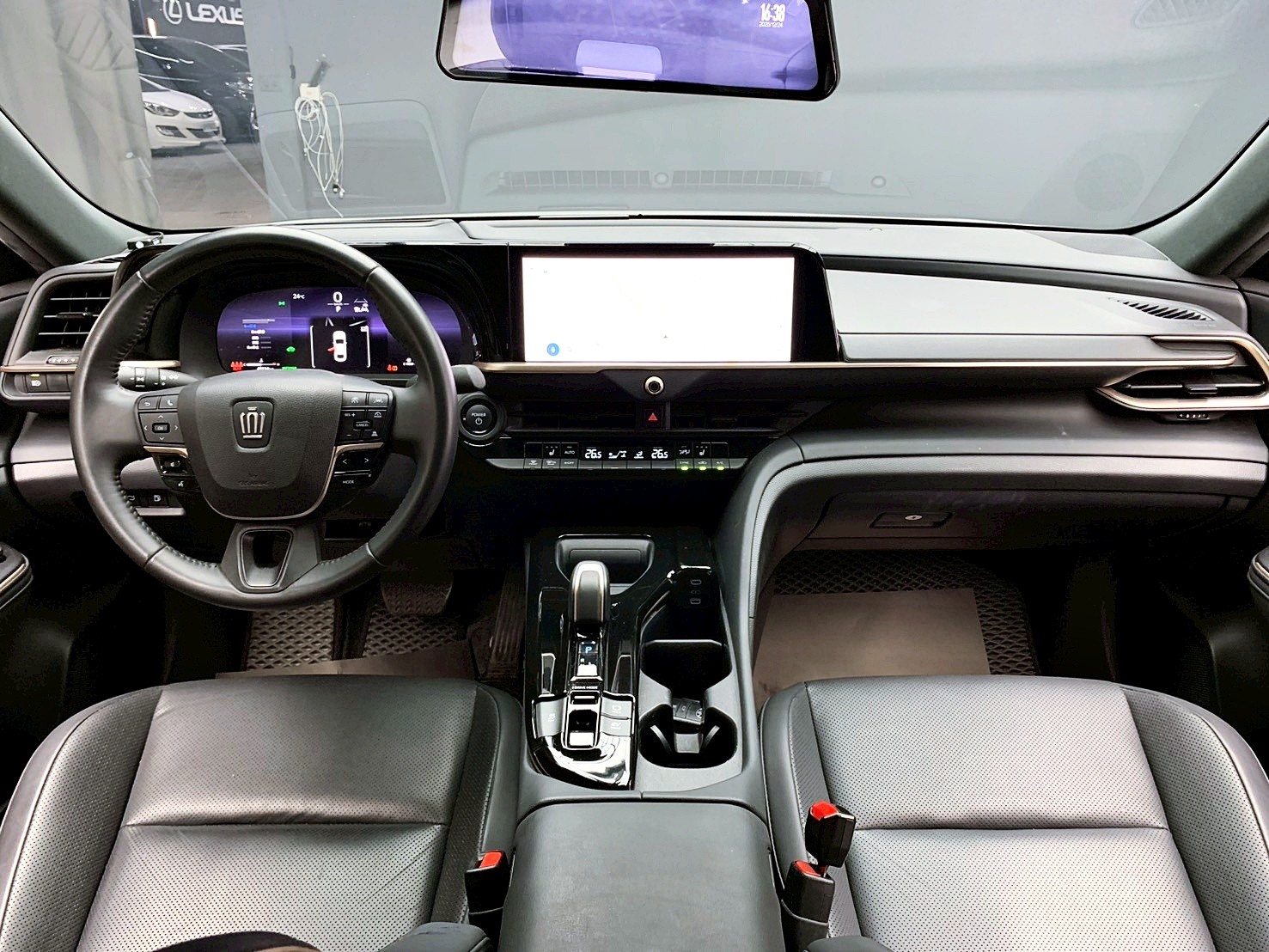 全台到府賞車 2023/24 Toyota Crown 貴族版『小李經理』元禾國際車業/中古車/促銷中  第9張相片