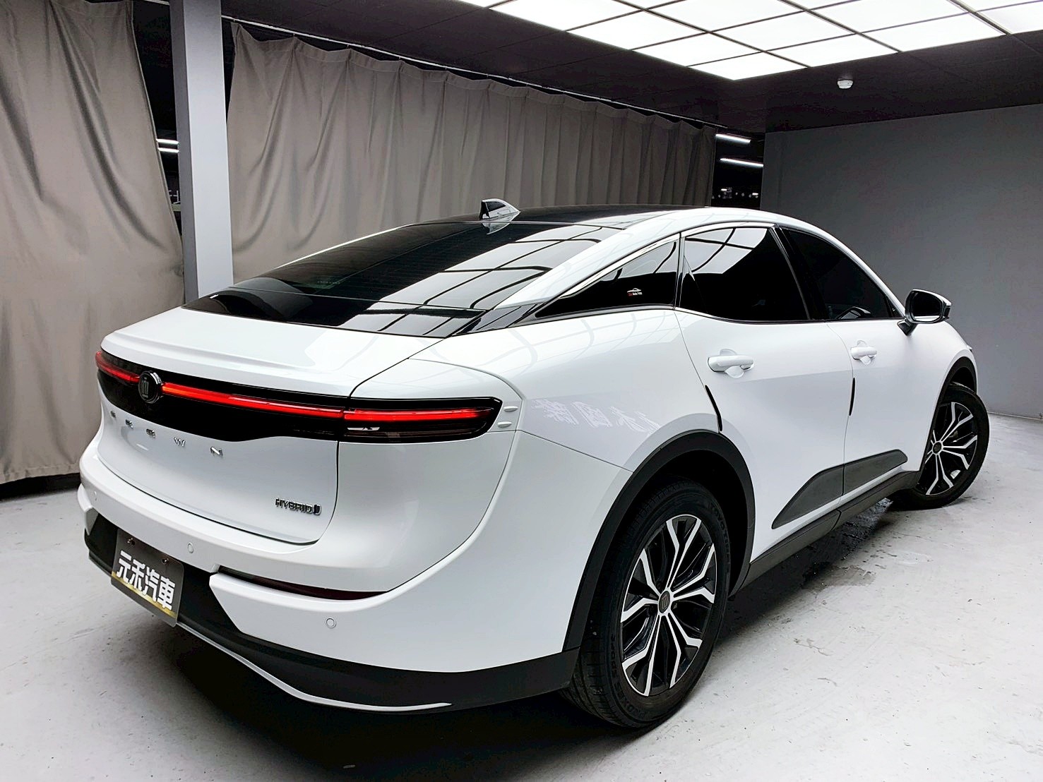 全台到府賞車 2023/24 Toyota Crown 貴族版『小李經理』元禾國際車業/中古車/促銷中  第19張相片