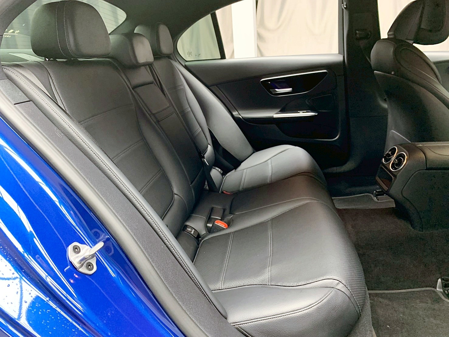 全台到府賞車 2021 Benz C200 Sedan W206型『小李經理』元禾國際車業/中古車/促銷中  第12張相片