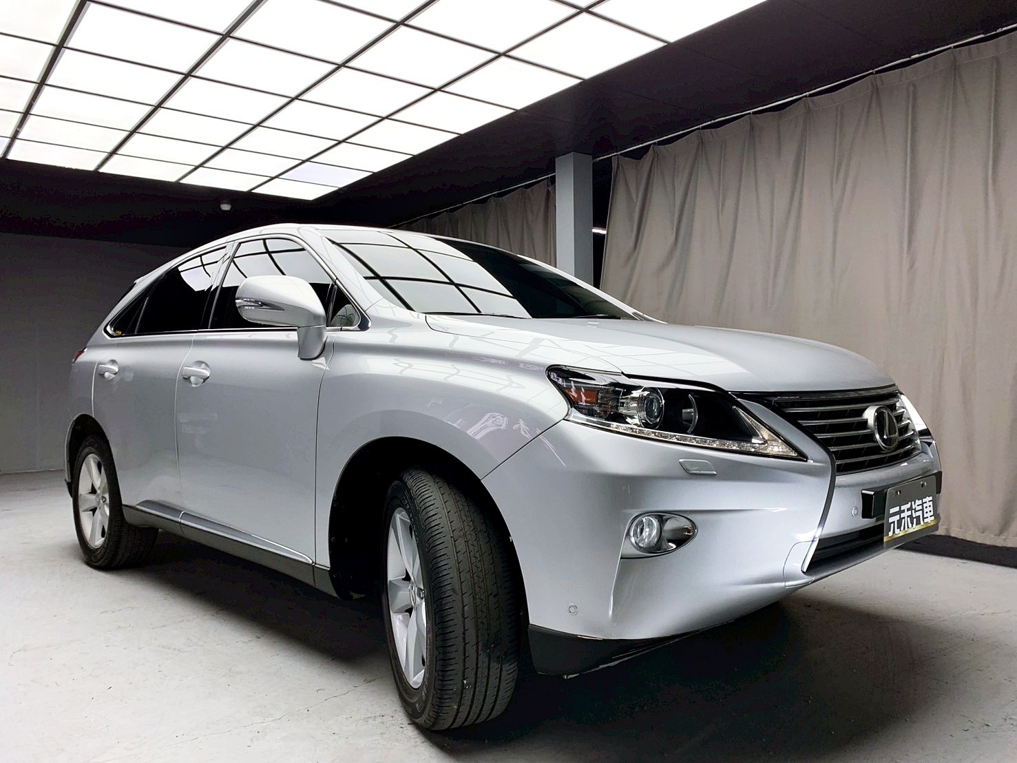 全台到府賞車 2015 Lexus RX270 頂級版『小李經理』元禾國際車業/中古車/促銷中  第19張相片
