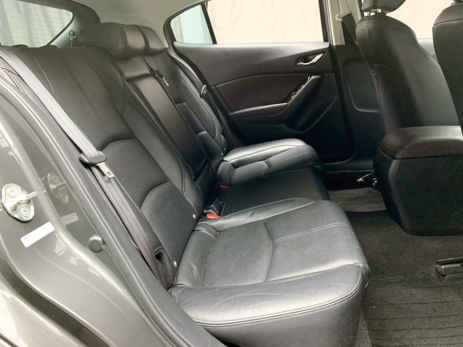 全台到府賞車 2017 Mazda3 5D 尊榮型『小李經理』元禾國際車業/中古車/促銷中  第11張相片